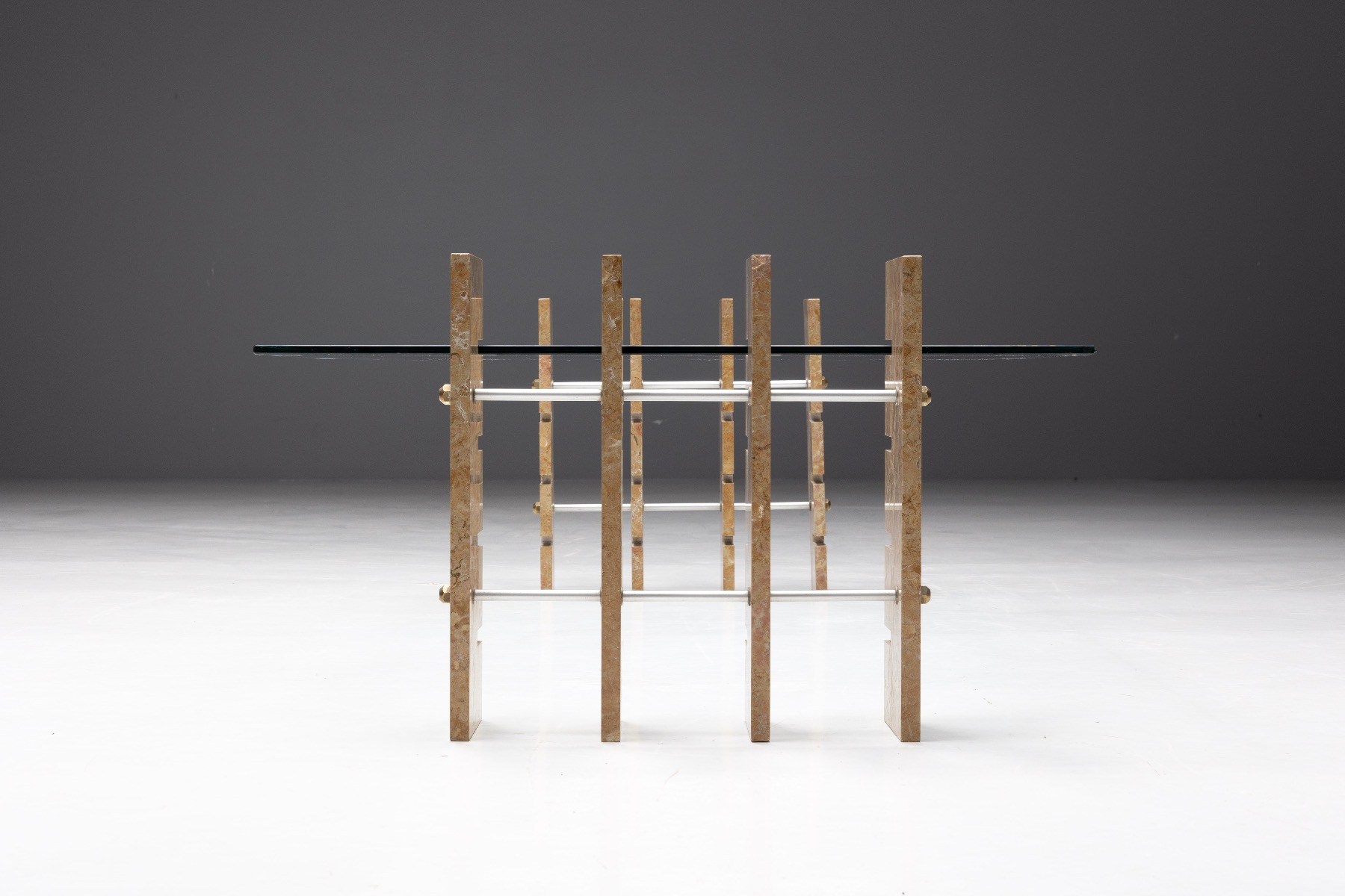 Contemporary marble coffee table by Gianfranco Ferré Home