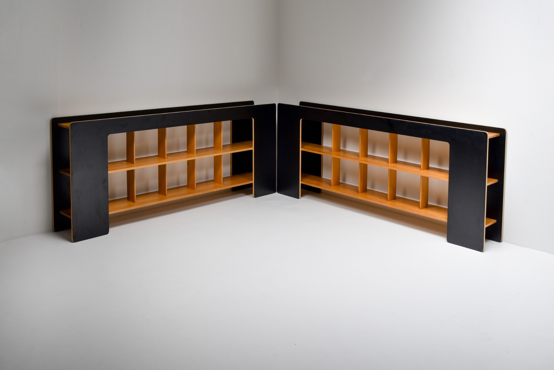 Designer bookcase by Roberto Pamio and Renato Toso from the 1970s
