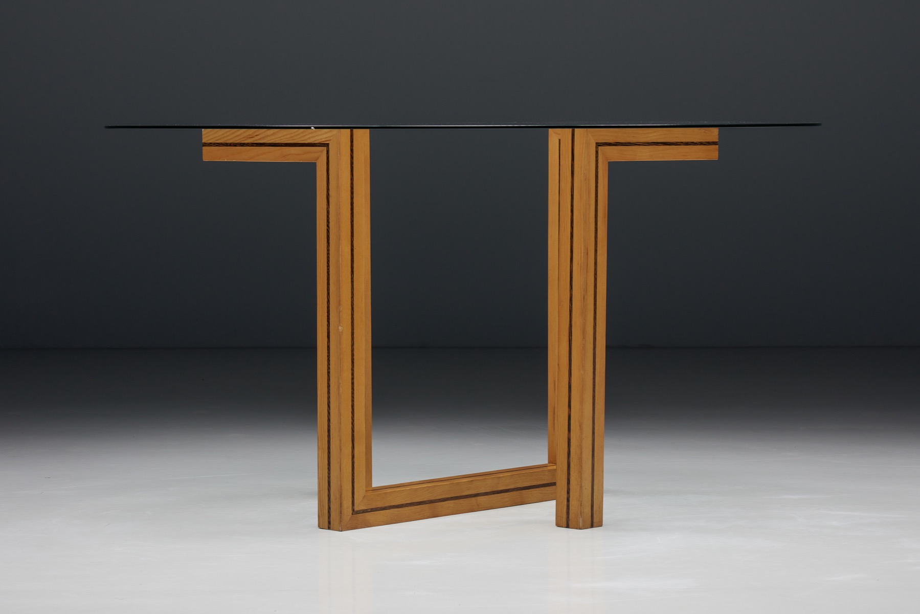 Designer round glass dining table from the 1970s