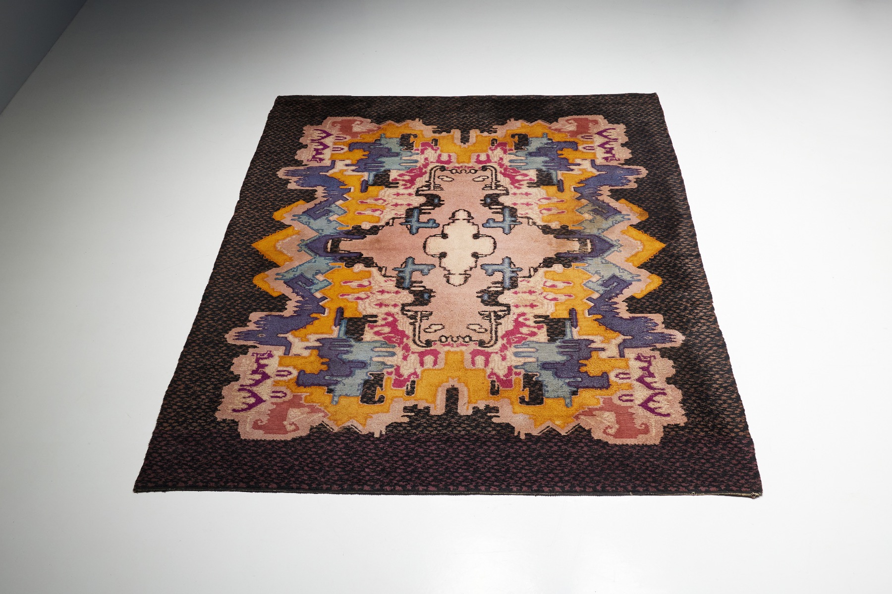 Designer rug by Jaap Gidding for Tuschinski from the 1940s