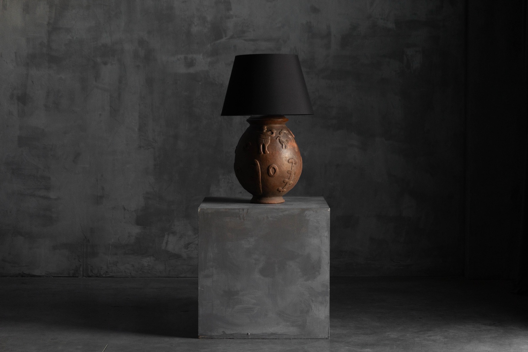 Handcrafted ceramic lamp base with vintage proportions