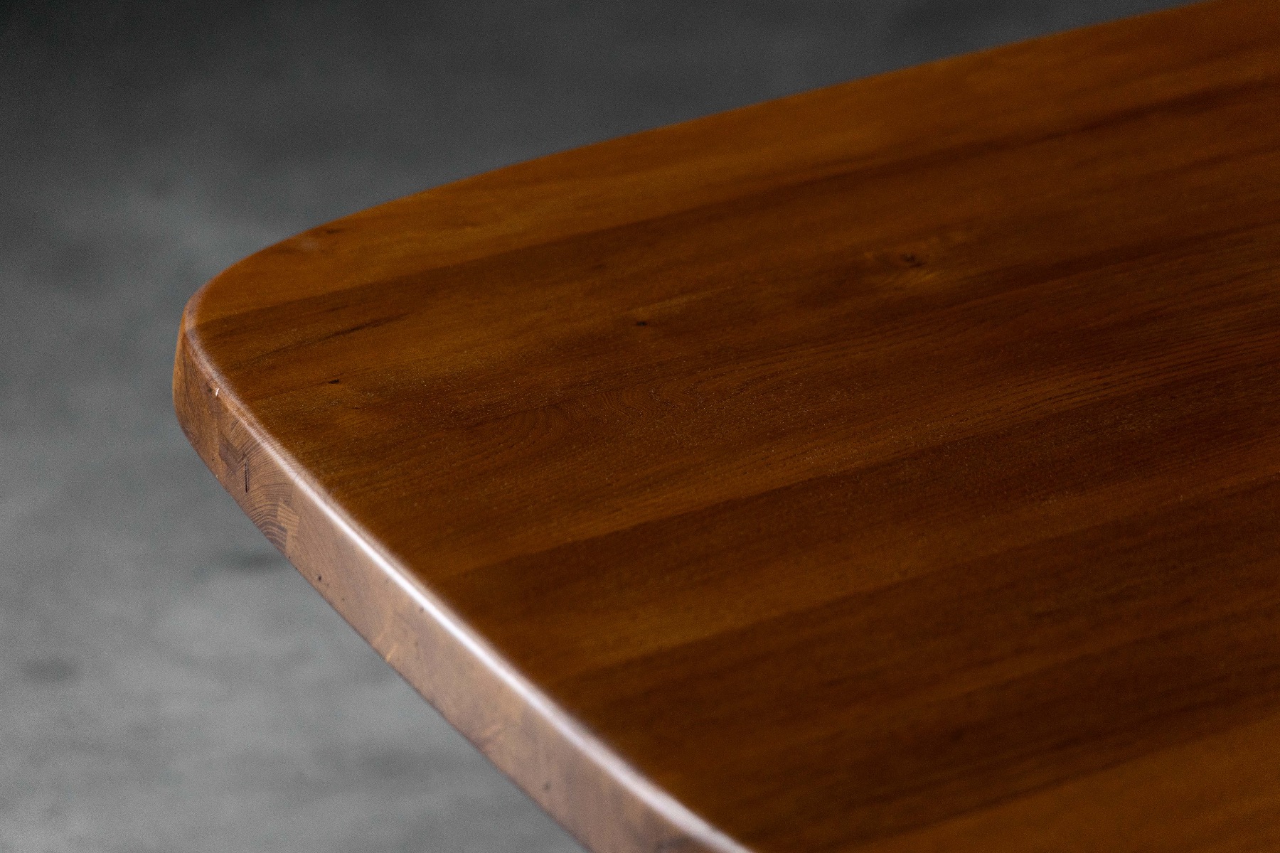 Handcrafted T35 dining table with clear structural design