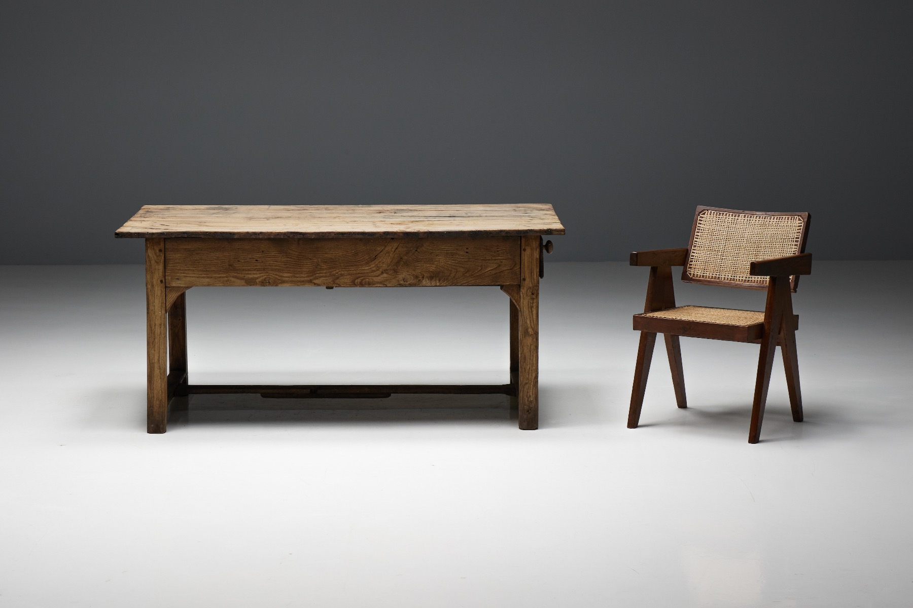 Handcrafted travail populaire table 19th century