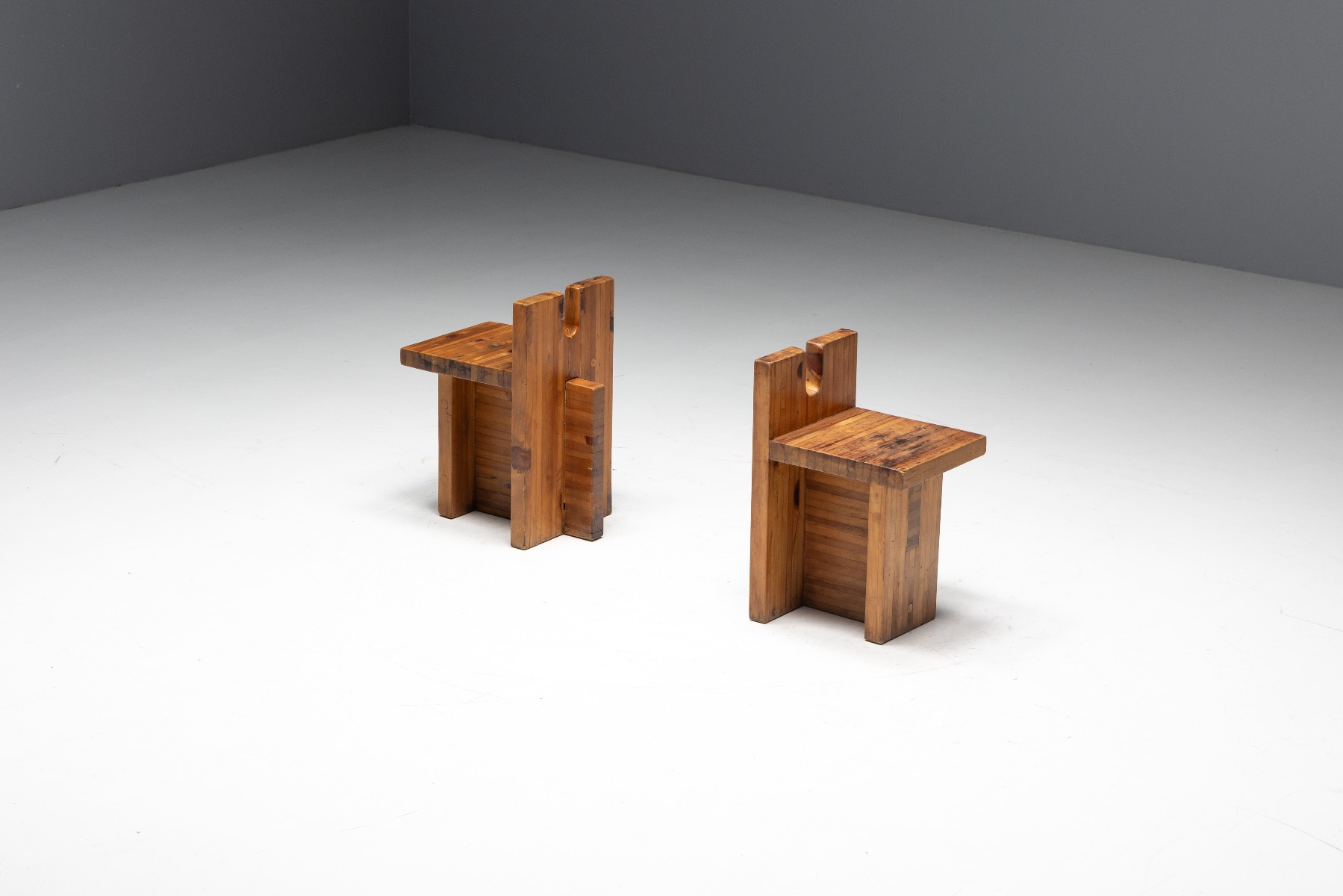 Lina Bo Bardi brutalist stools Brazil