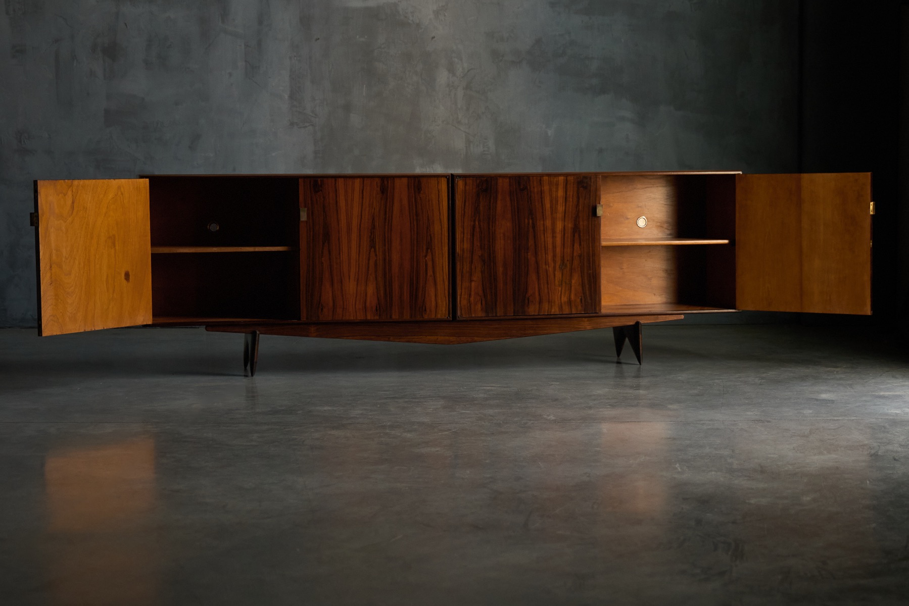 Collectible Brazilian design sideboard by Forma Móveis
