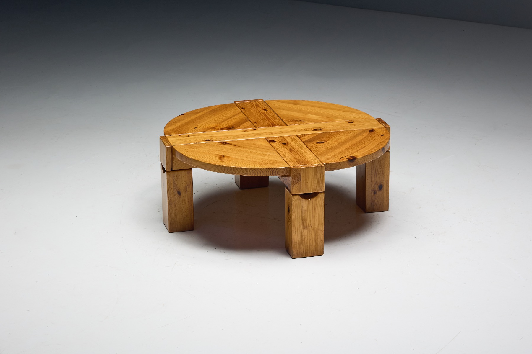 Geometric 1970s pine wood coffee table
