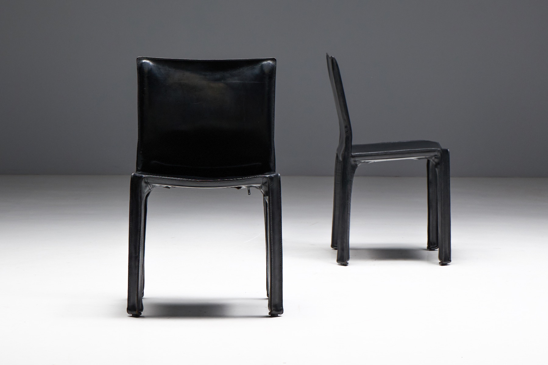 Sculptural leather CAB 412 chair by Cassina
