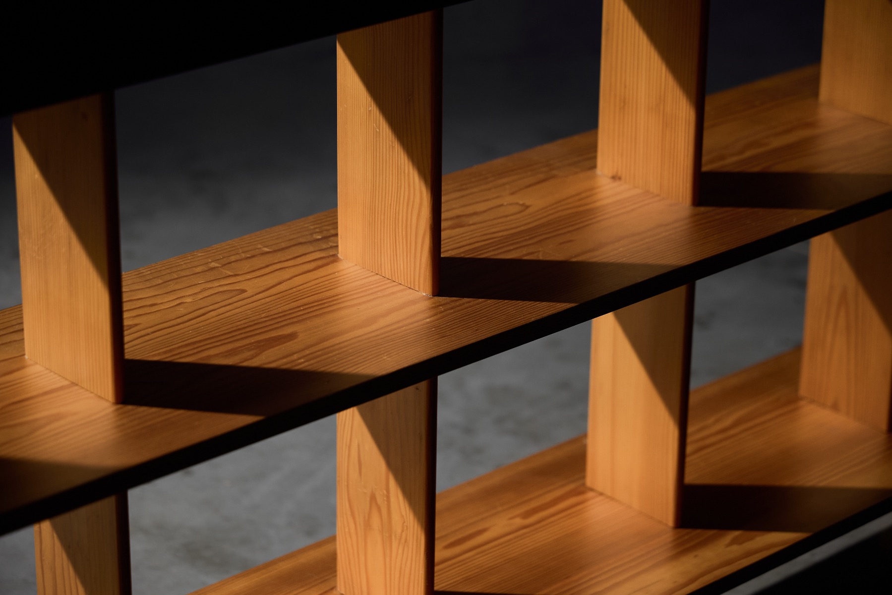 Architectural shelving unit designed by Pamio and Toso
