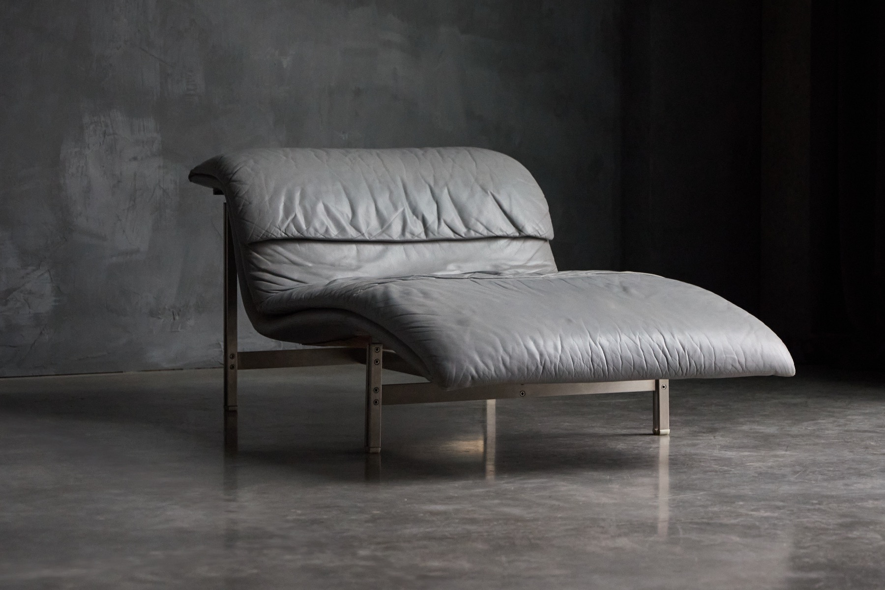 Authentic Giovanni Offredi lounge chair for Saporiti