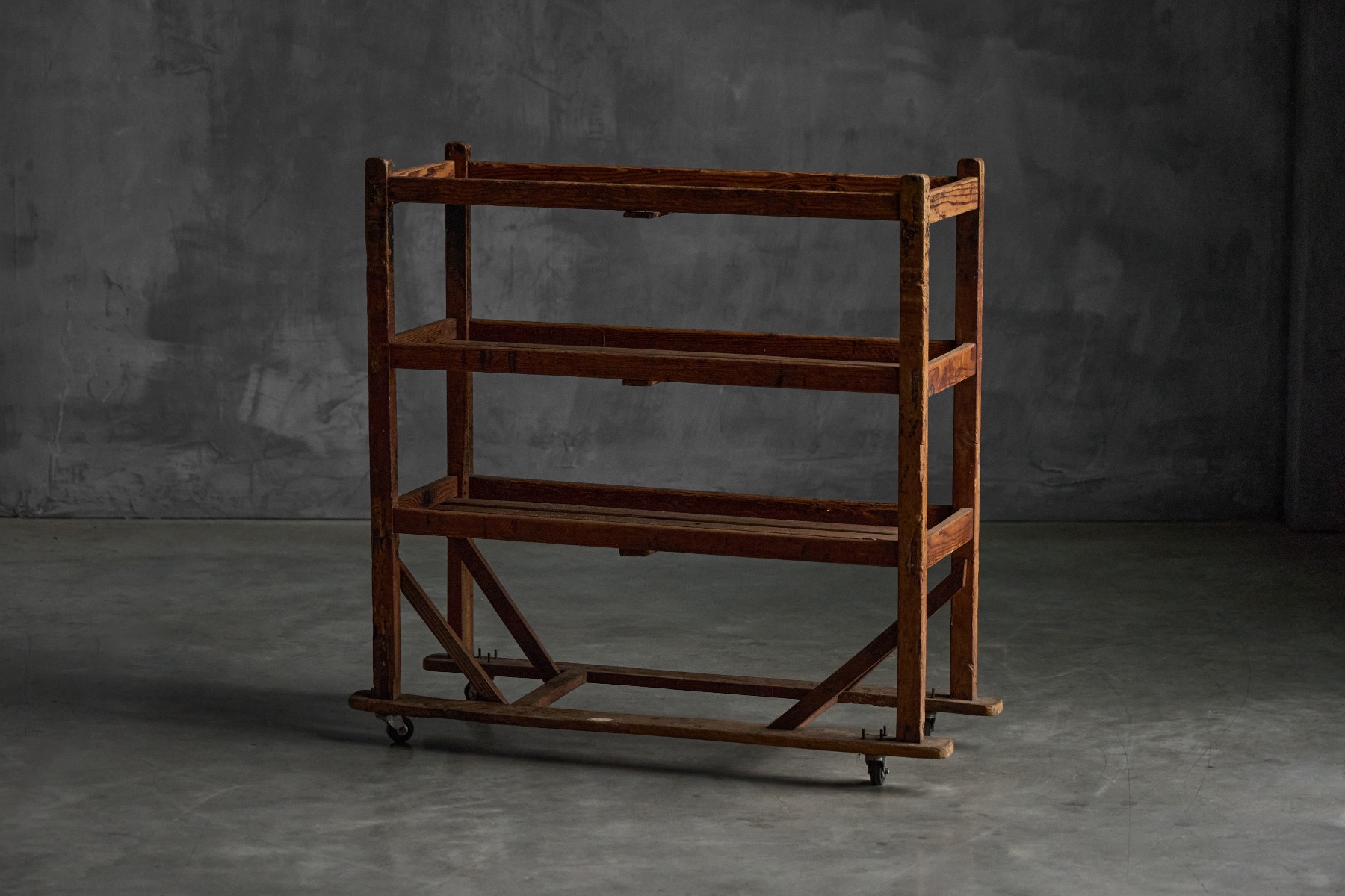 Traditional bakery rack from the early twentieth century