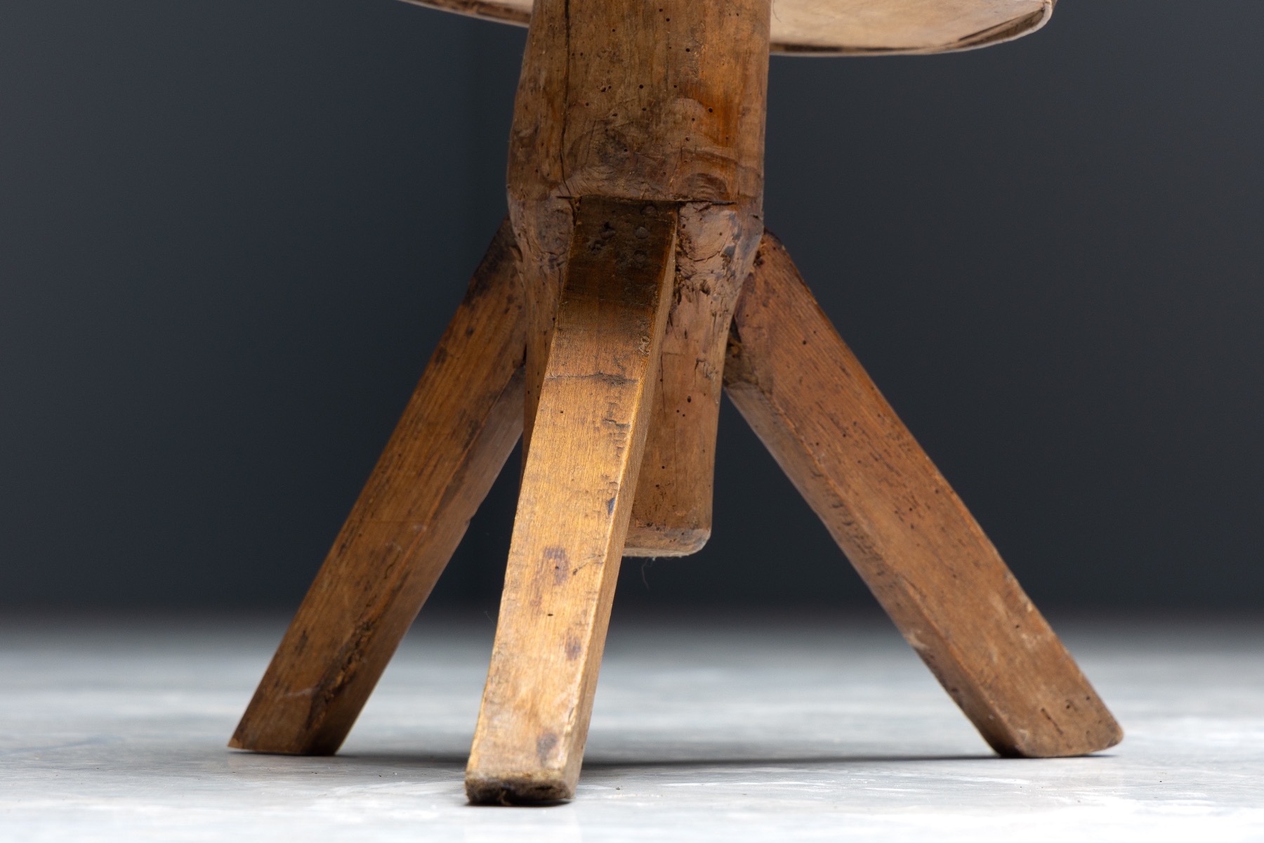 Vintage rural round tripod side table in wood