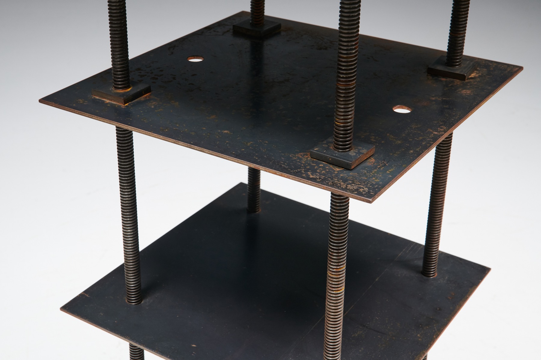 Memphis 'Cappello' Bookcase by Susana Solano - 1989
