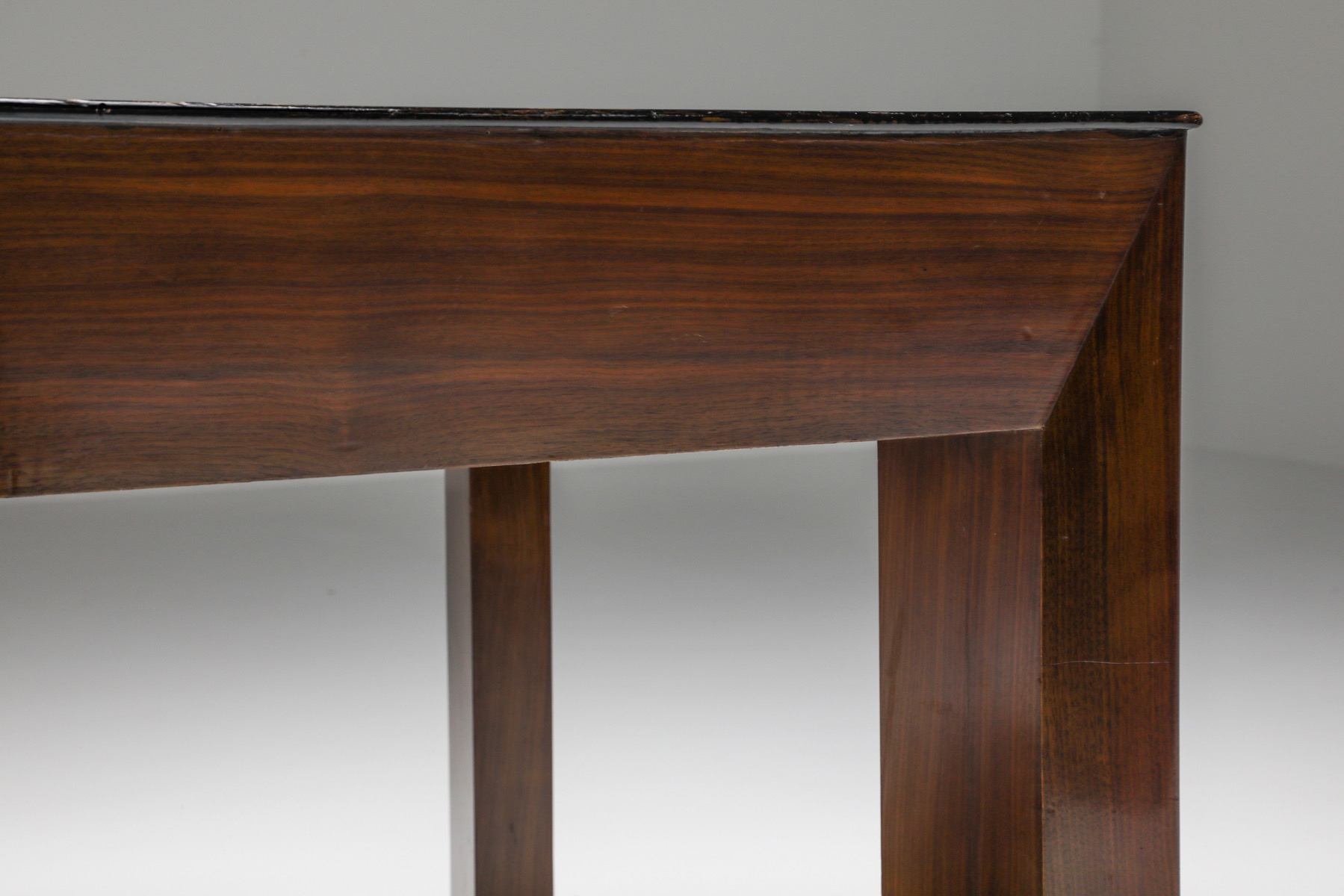 Architectural concave dining table in art deco design