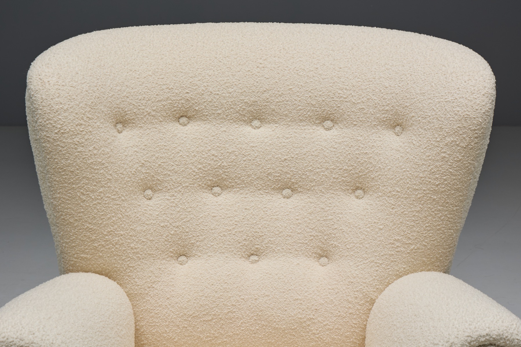 Collectible armchair in Flemming Lassen style from the 1960s
