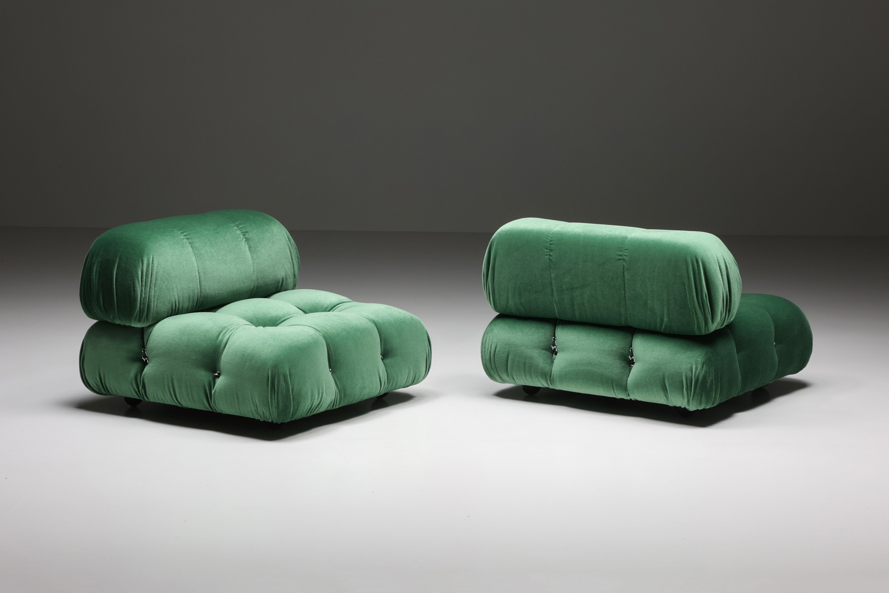 Collectible Camaleonda in green velvet for B&B Italia