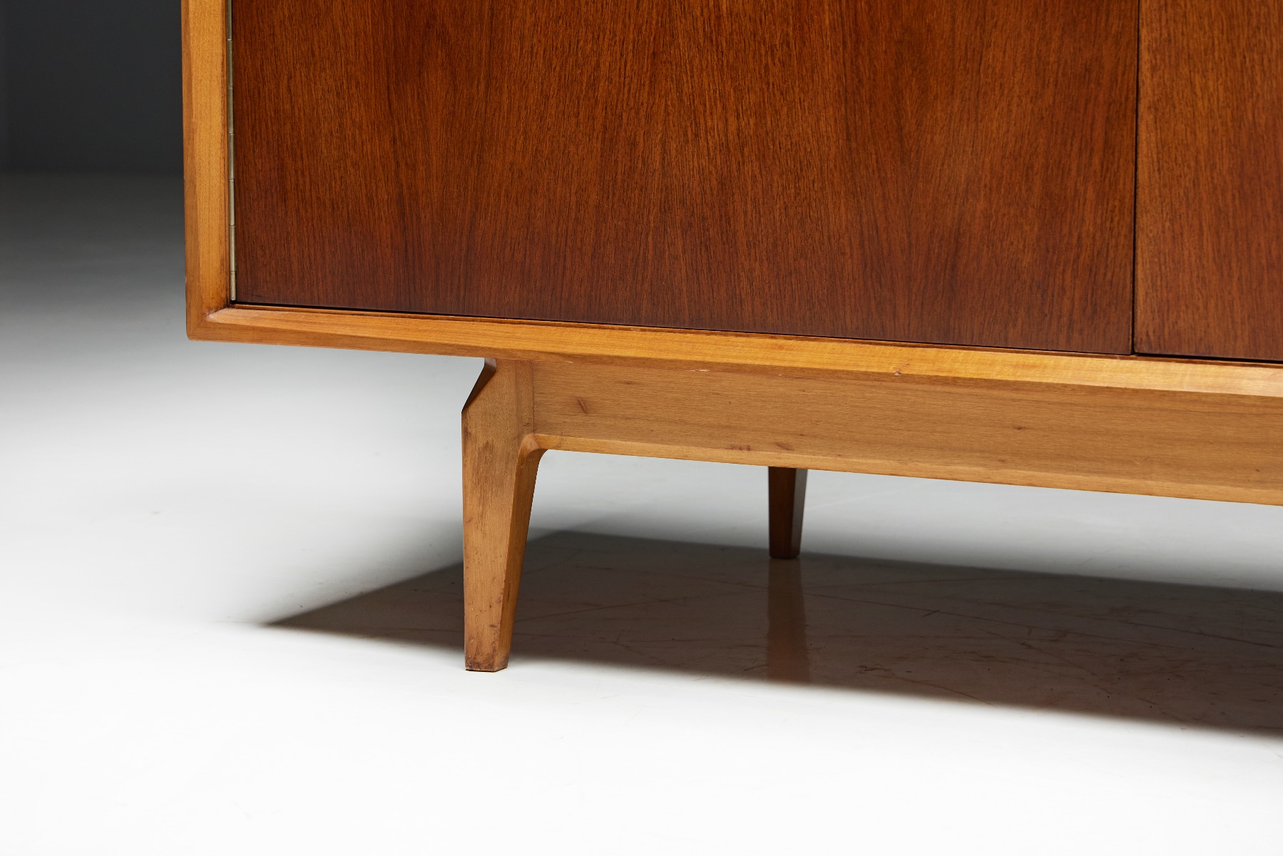 Collectible De Coene sideboard in rosewood and walnut