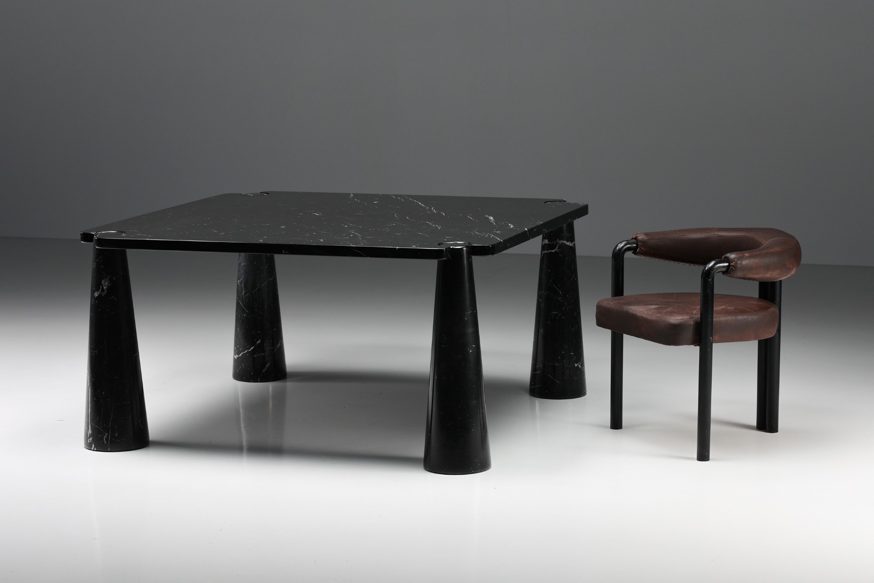 Collectible Eros square marble table by Angelo Mangiarotti from the 1970s