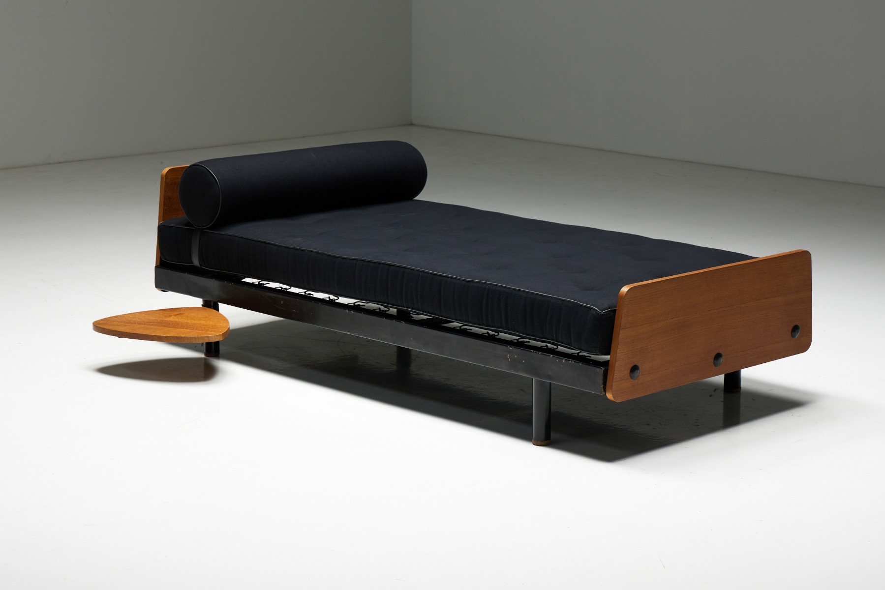 Collectible Flavigny daybed by Jean Prouvé