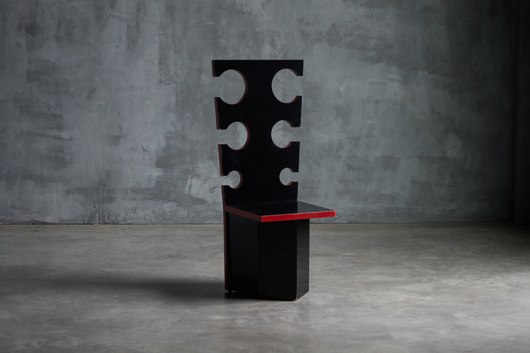 Expressive Italian design chairs by Papiri