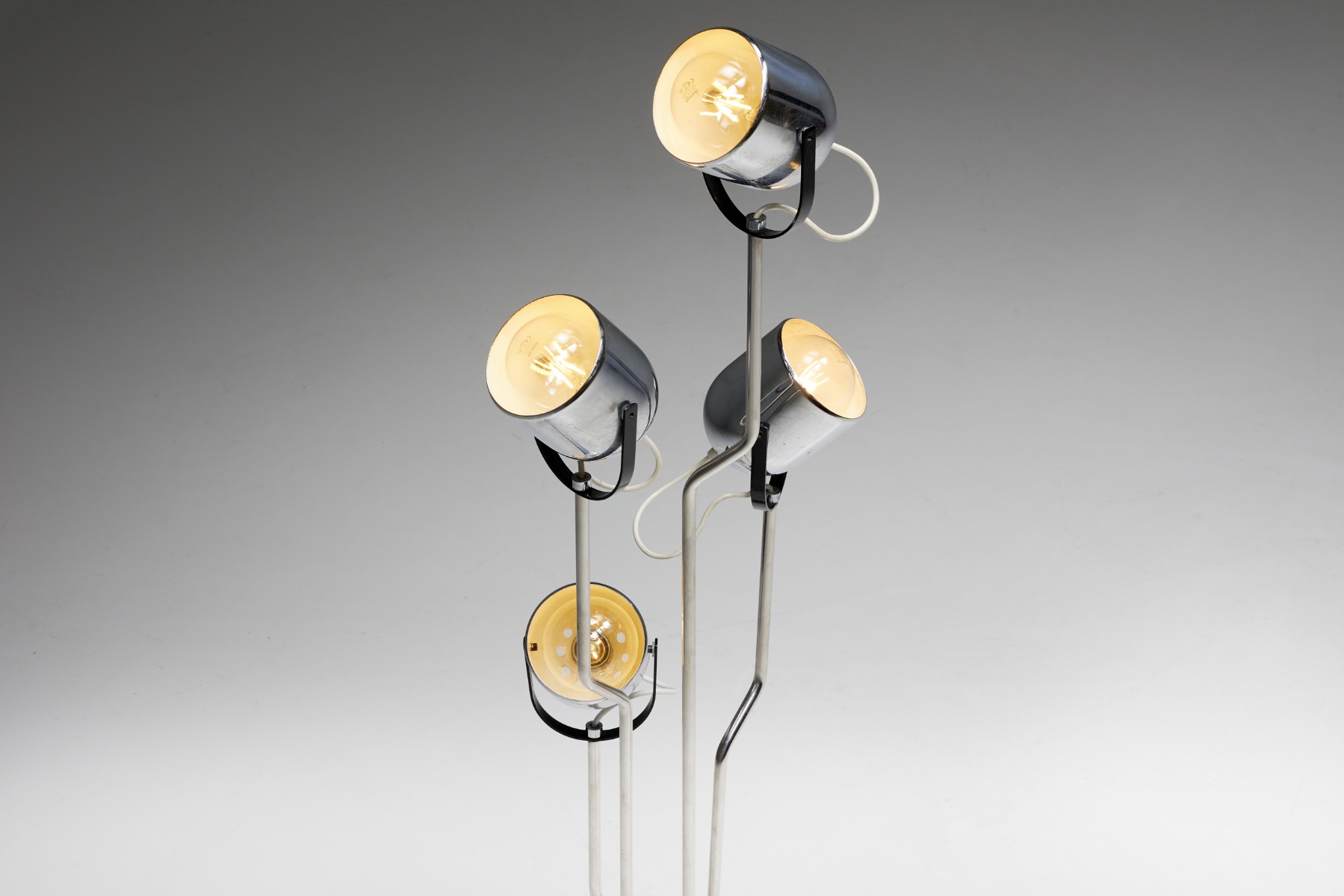 Collectible chrome floor lamp by Goffredo Reggiani from the 1970s