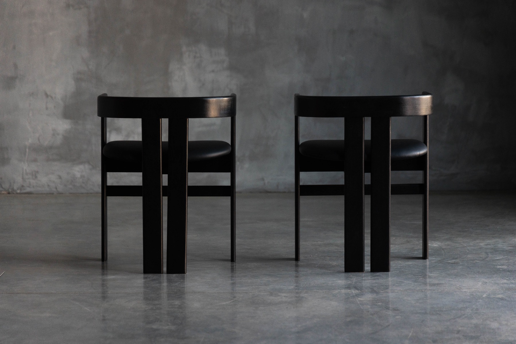 Collectible Tacchini Pigreco chairs by Tobia Scarpa