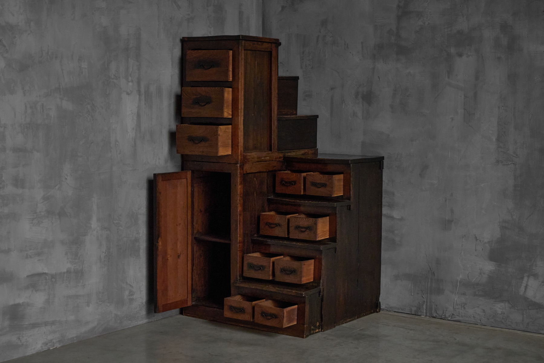 Edo period style Kaidan Tansu Japanese stair chest