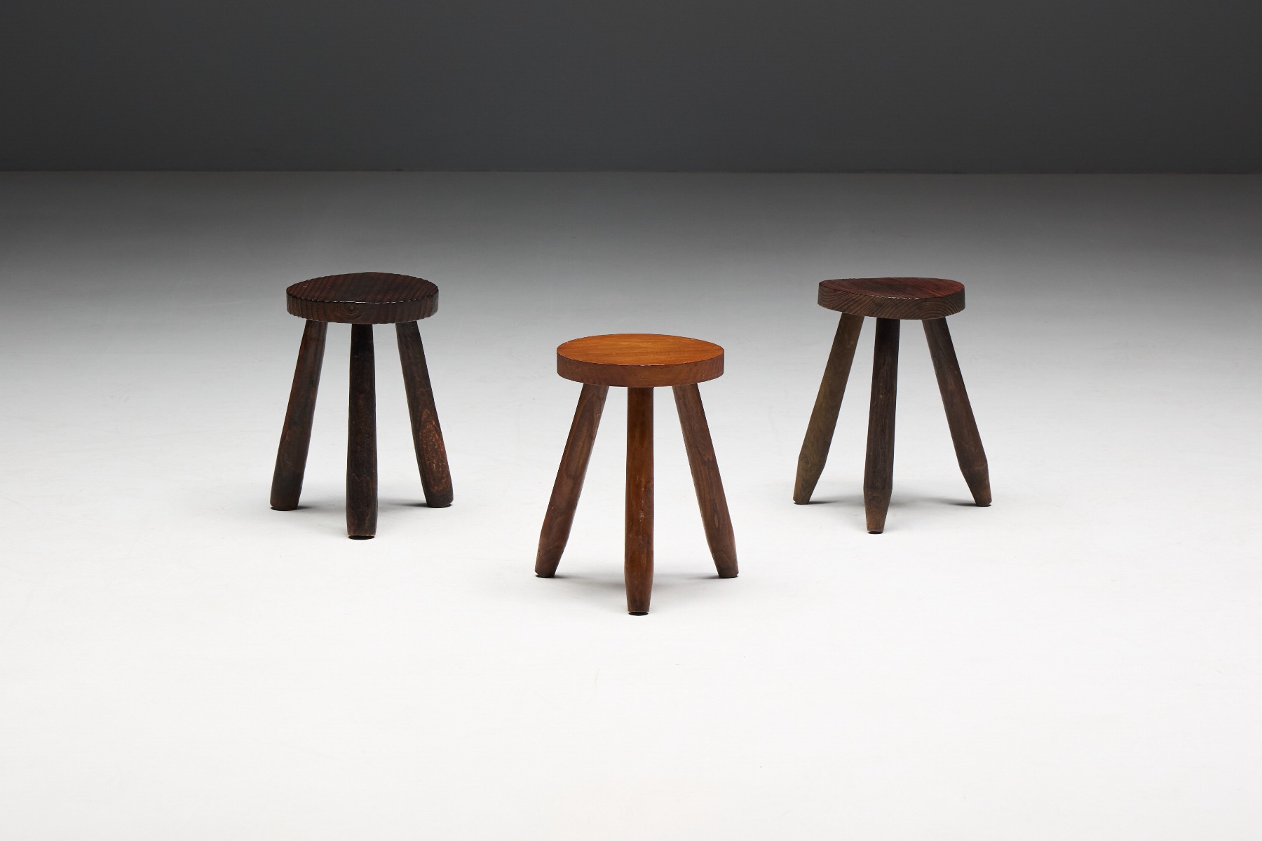 Expressive mid century tripod stool in brutalist style