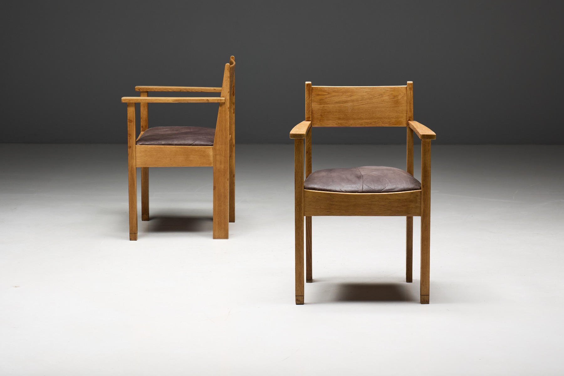 Antique oak armchairs 1930s design
