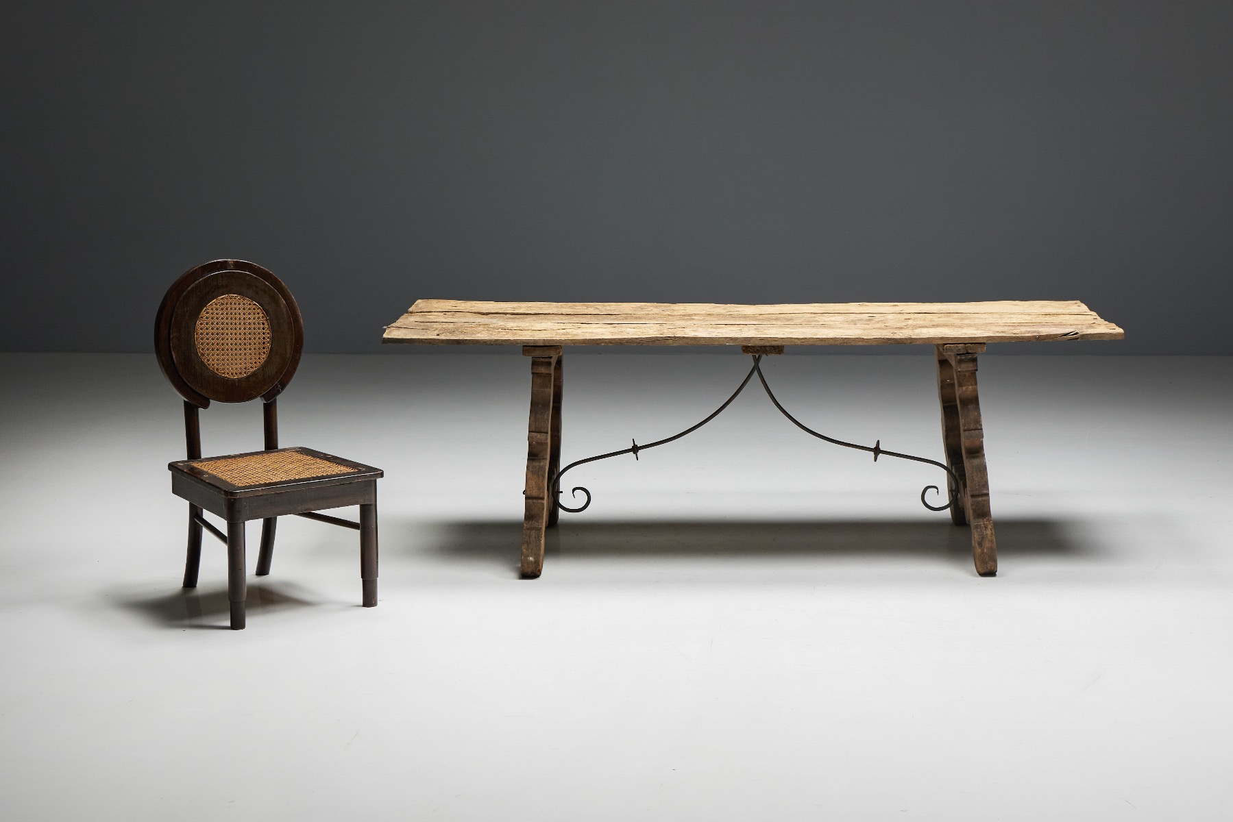 Rustic country trestle table 19th century