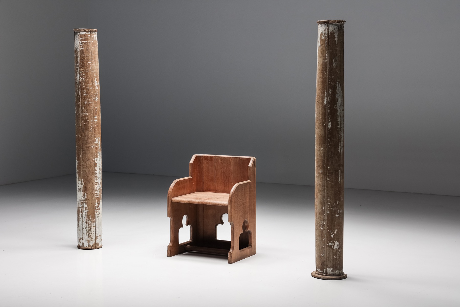 Solid wood columns with patinated antique finish