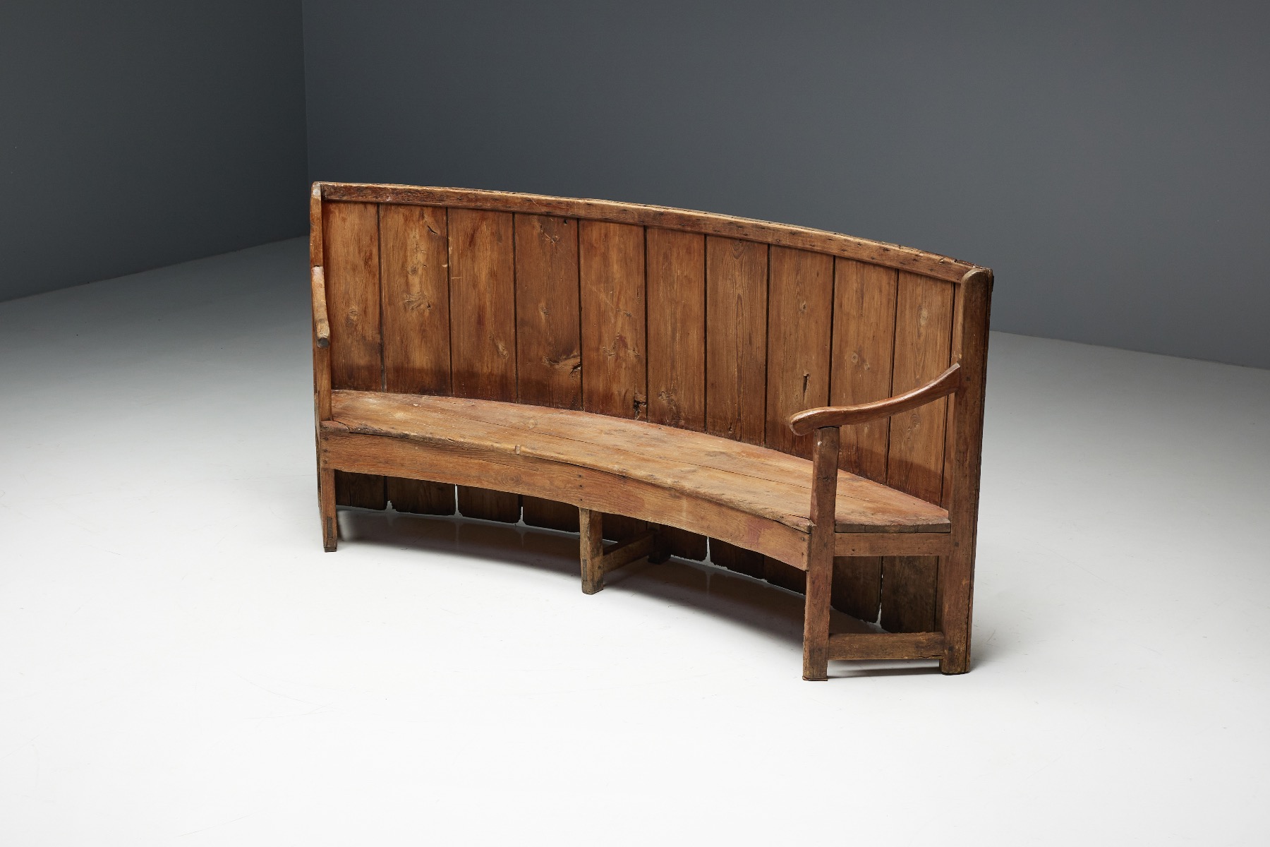 Solid wood high back settle 18th century