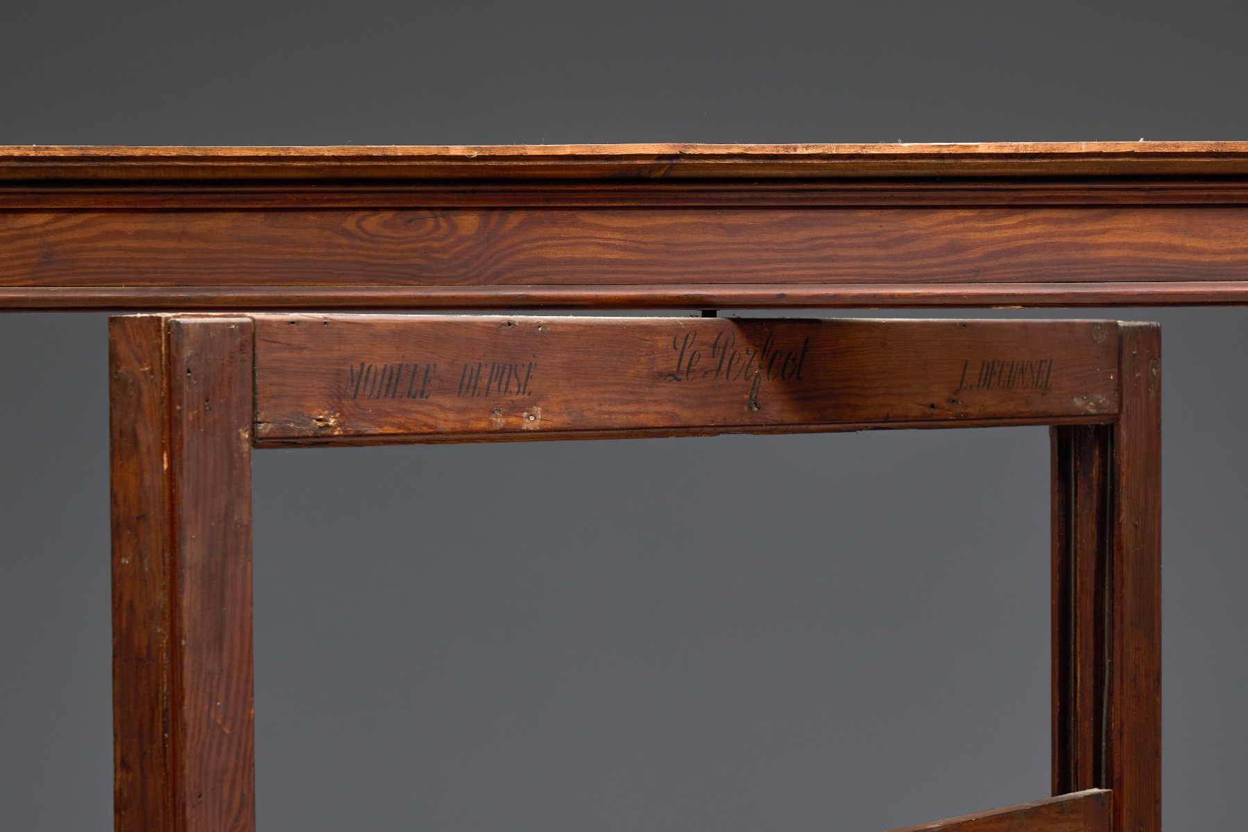 Historic classroom board with rotating mechanism