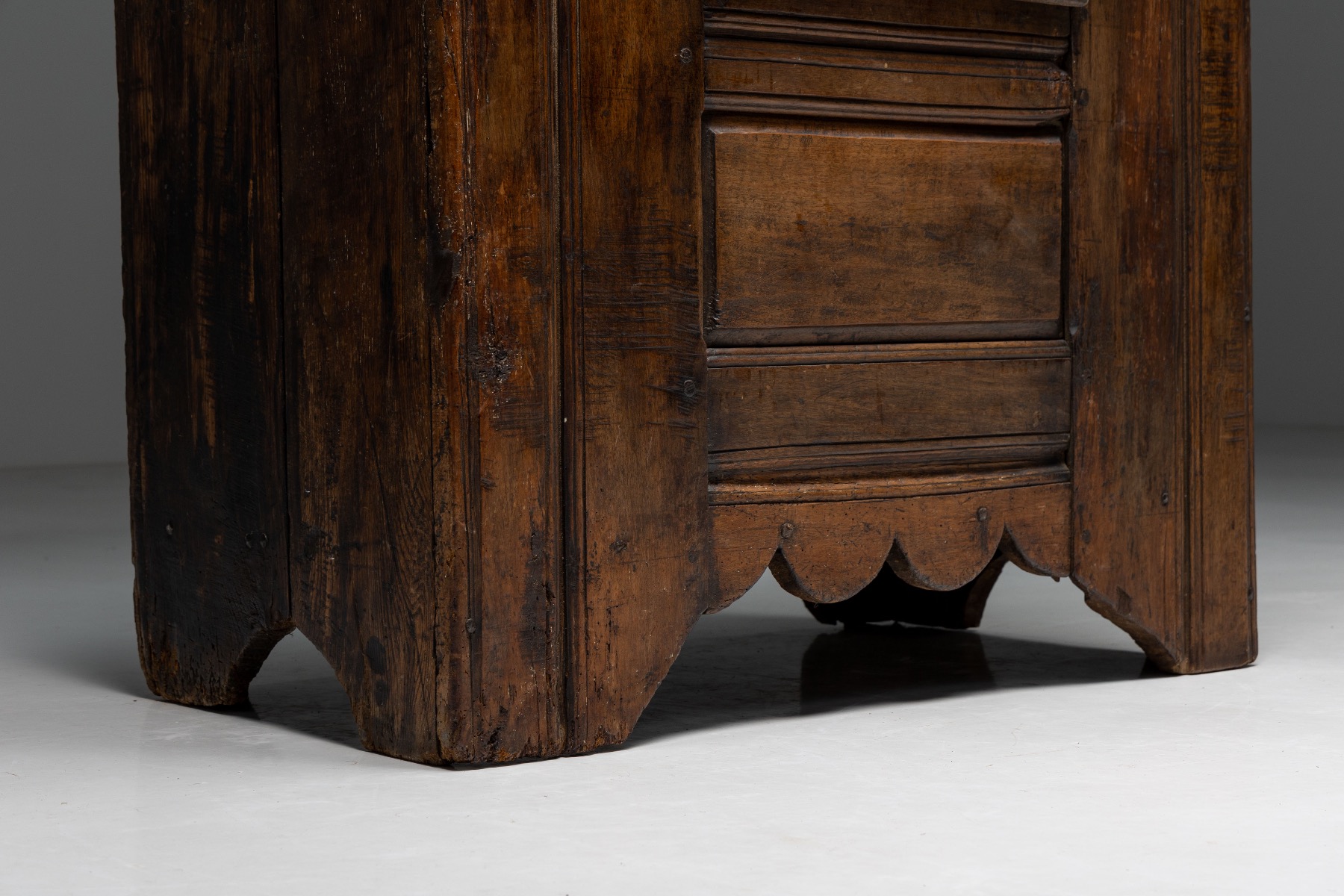 Antique rustic cabinet in solid wood design