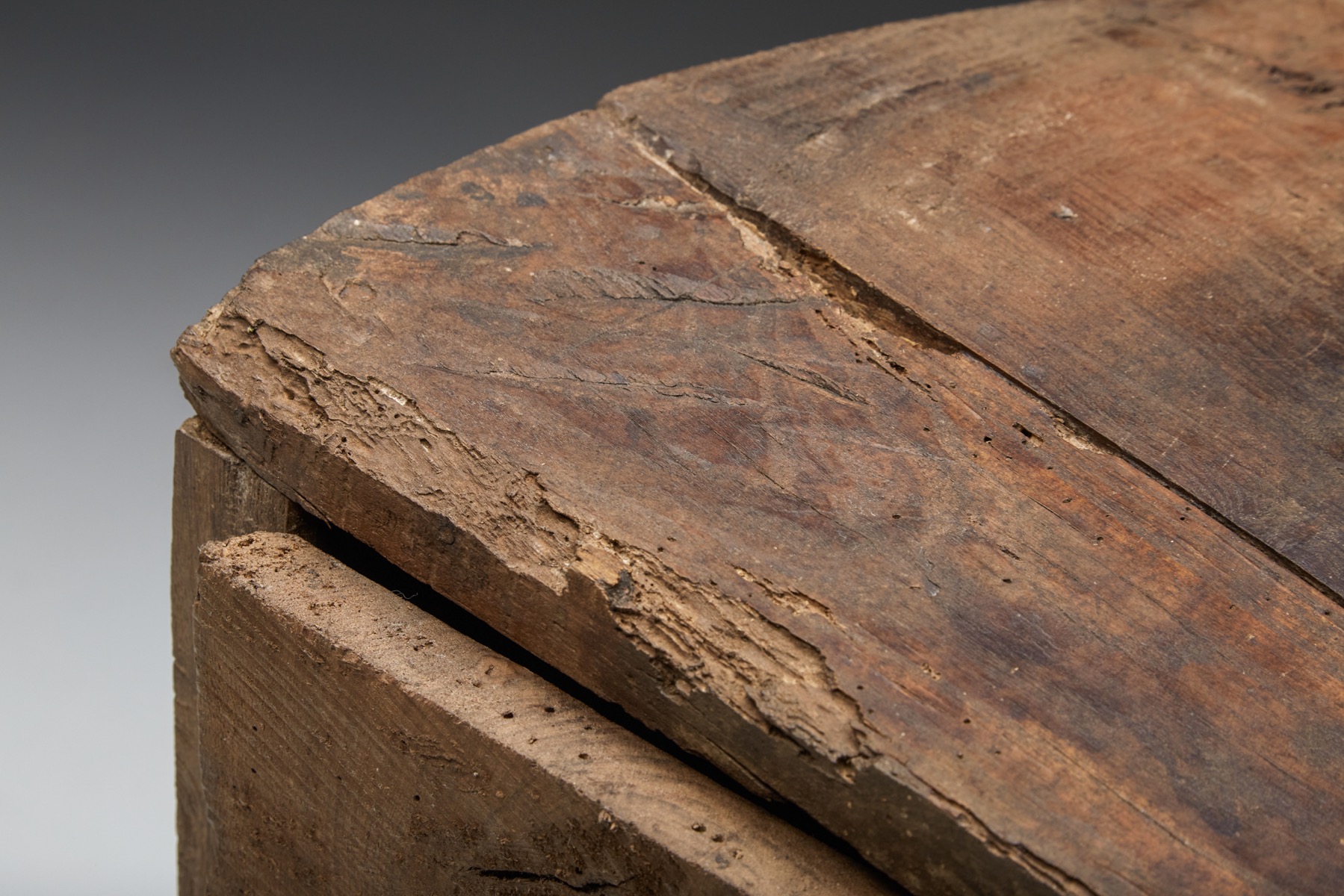 Antique rustic monoxylite cabinet in design