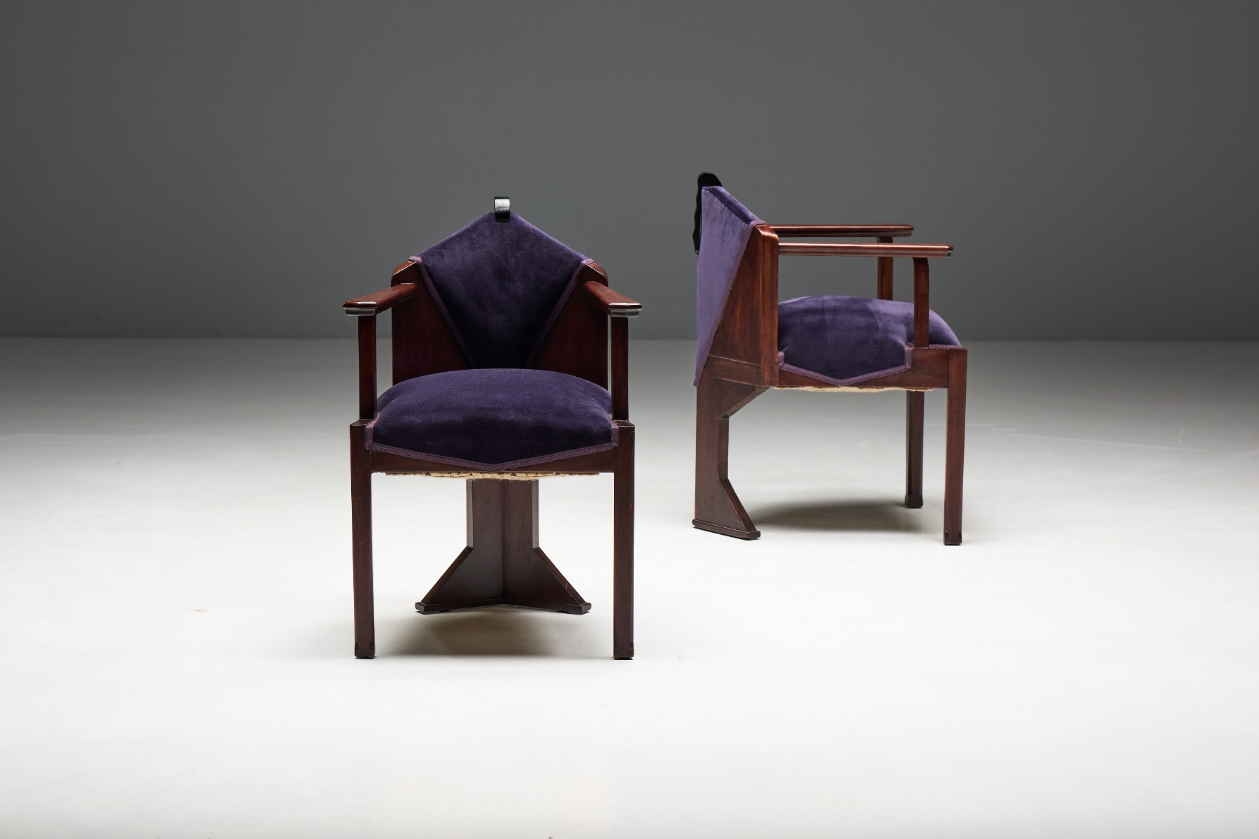 Architectural Art Deco chair 1930s