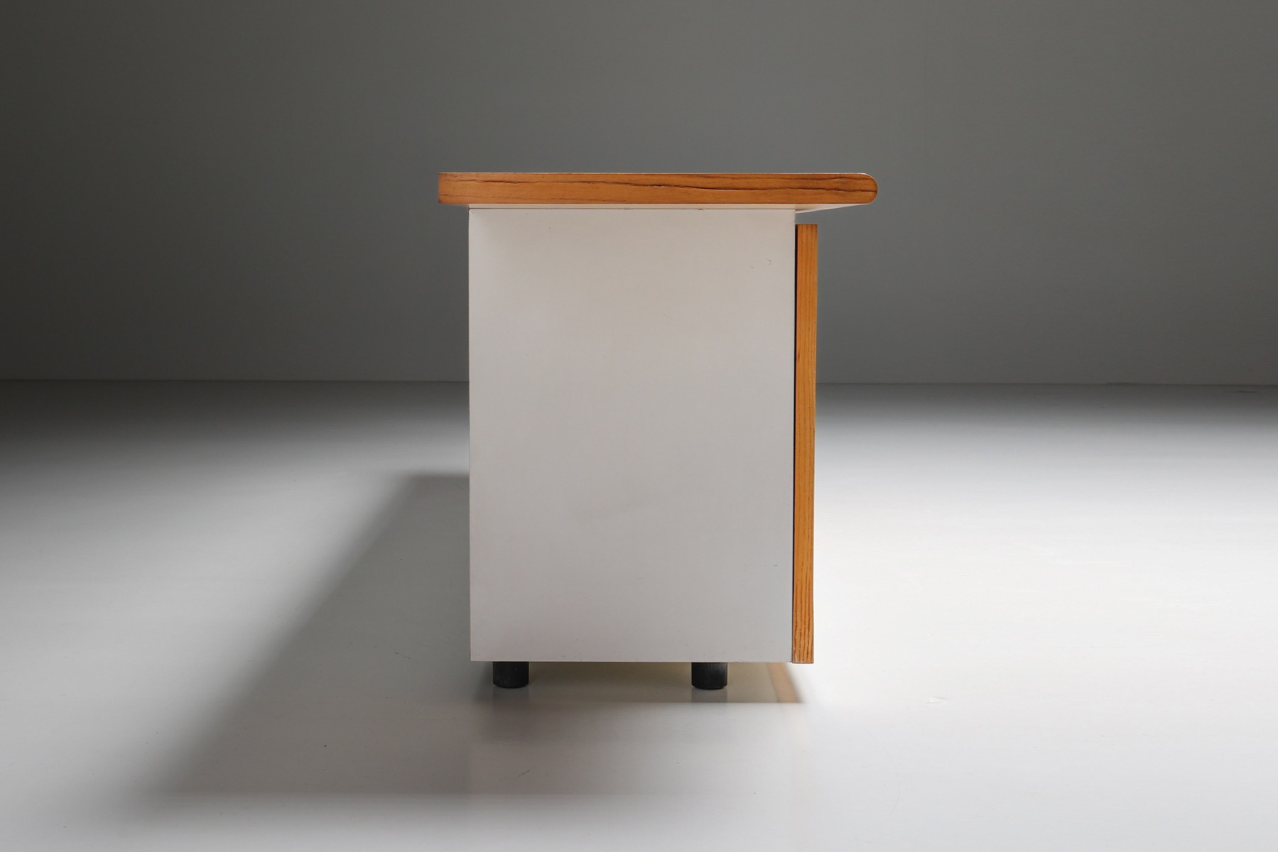 Architectural credenza by Giotto Stoppino design