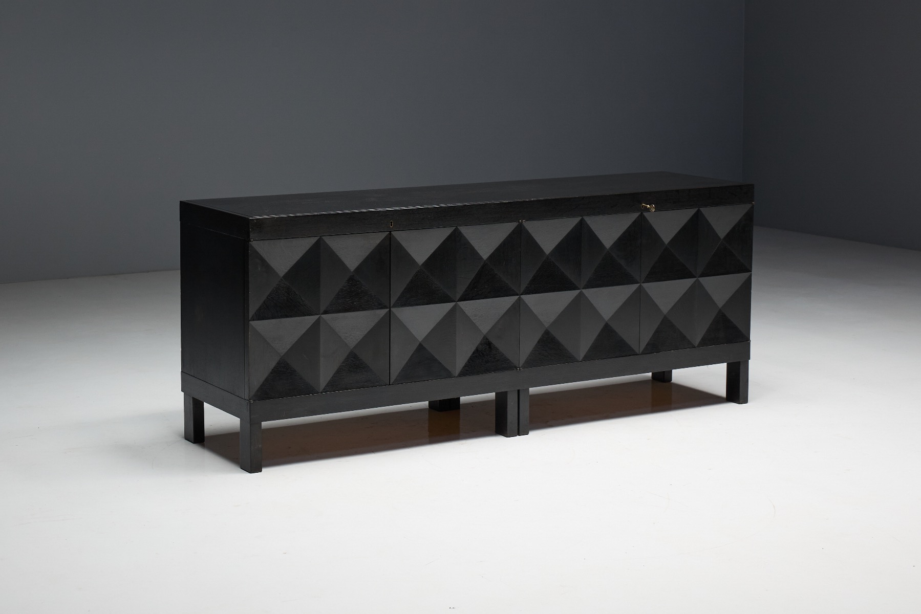 Architectural oak sideboard by De Coene from the 1970s