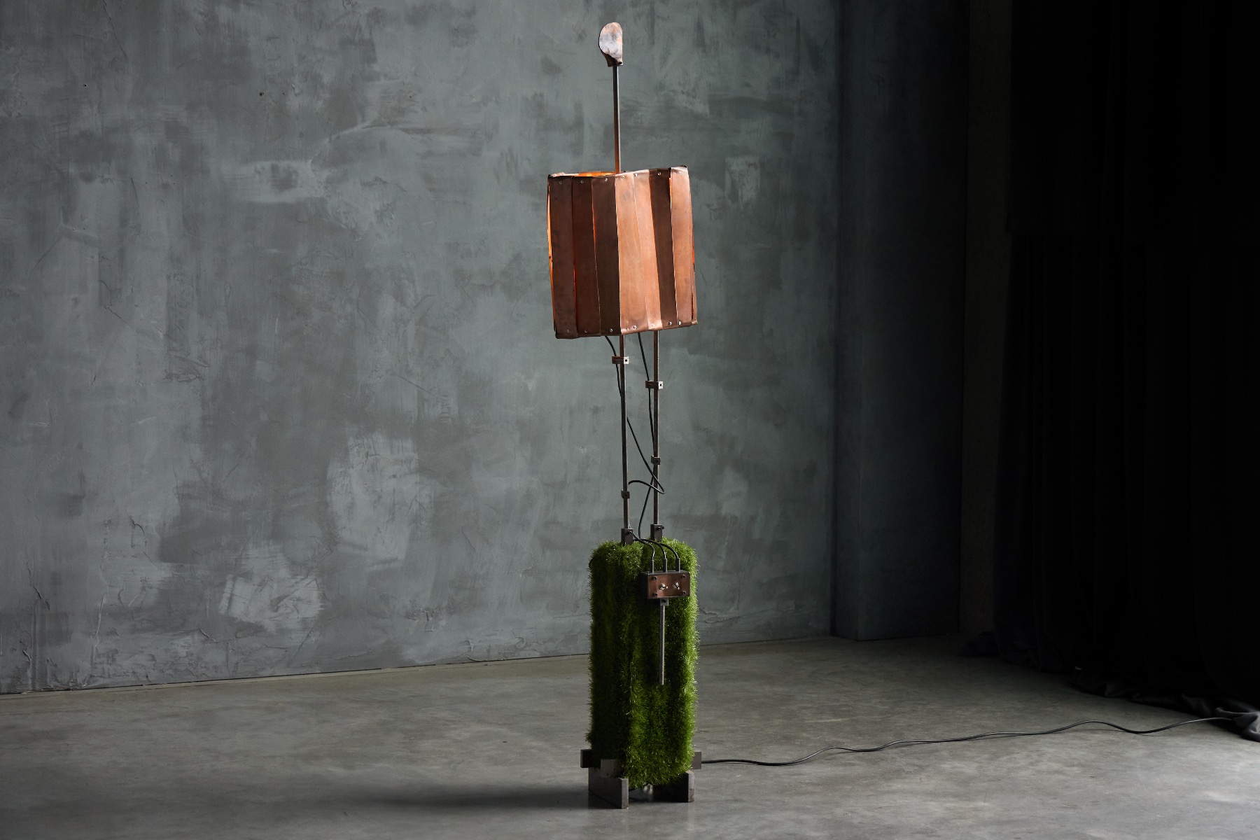 Premium modern floor lamp with refined silhouette