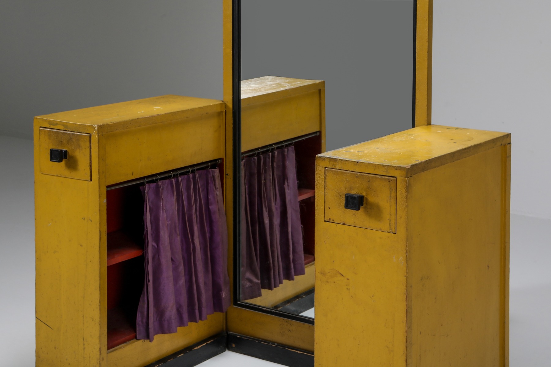 Architectural vanity by Hendrik Wouda design from 1924