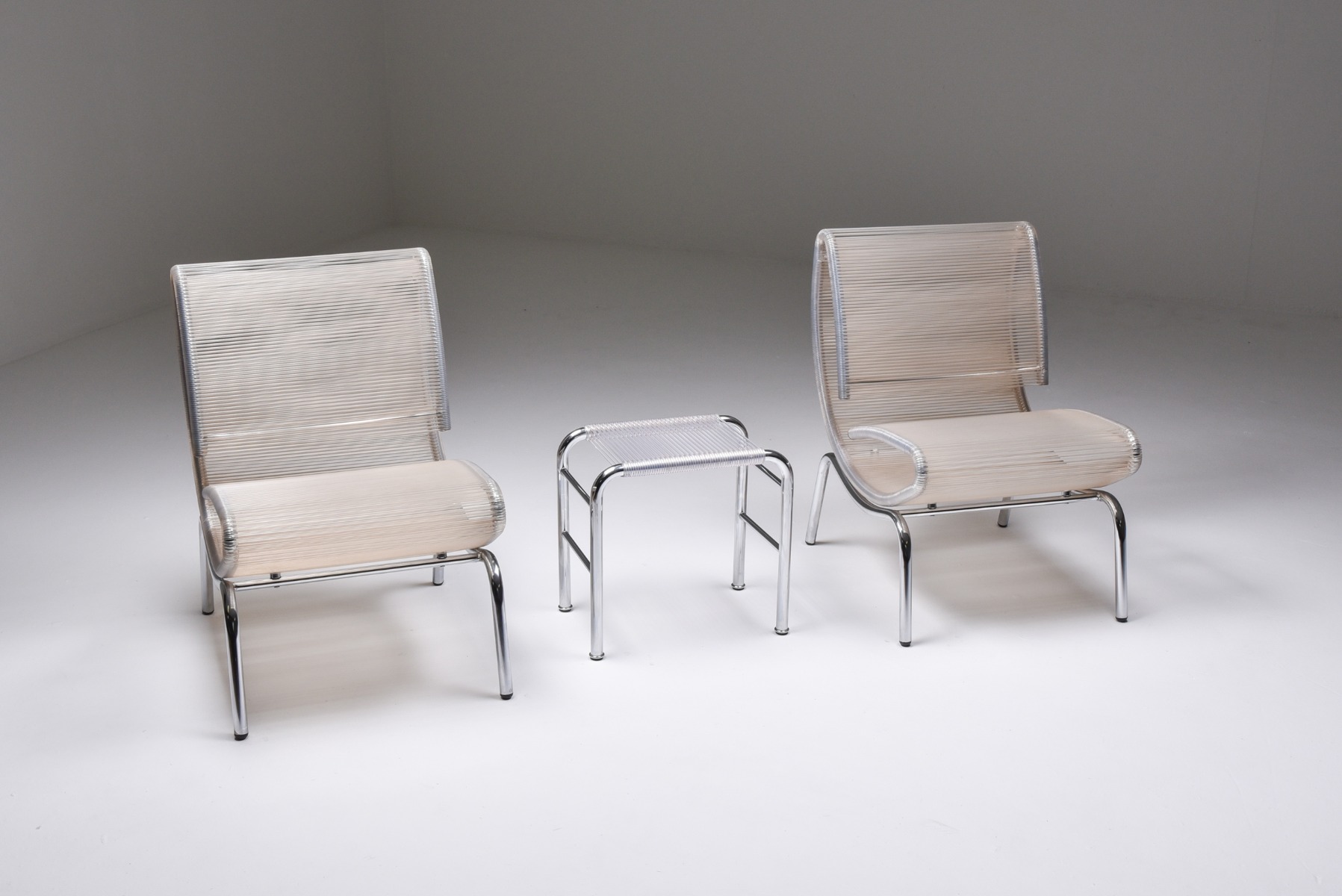 Architectural wire chairs in chrome design