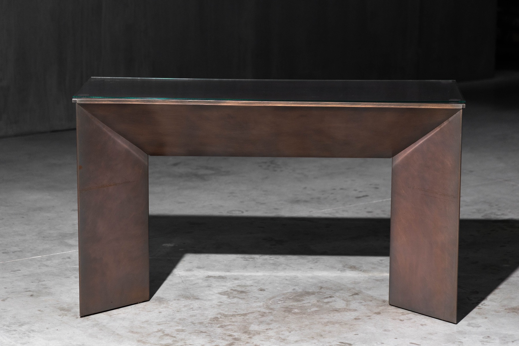 Luxury bronze console table from the 1970s
