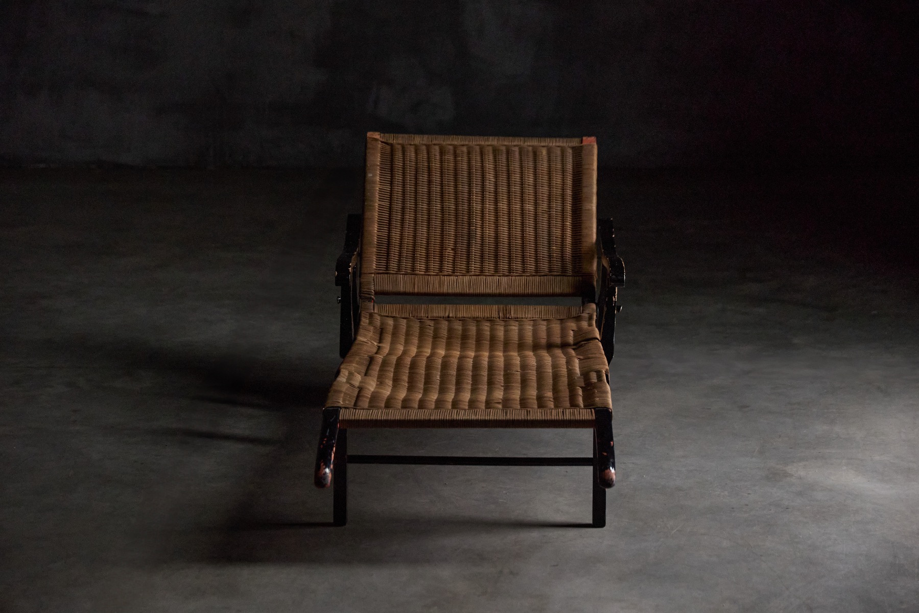 Historic 1925 sunbed design