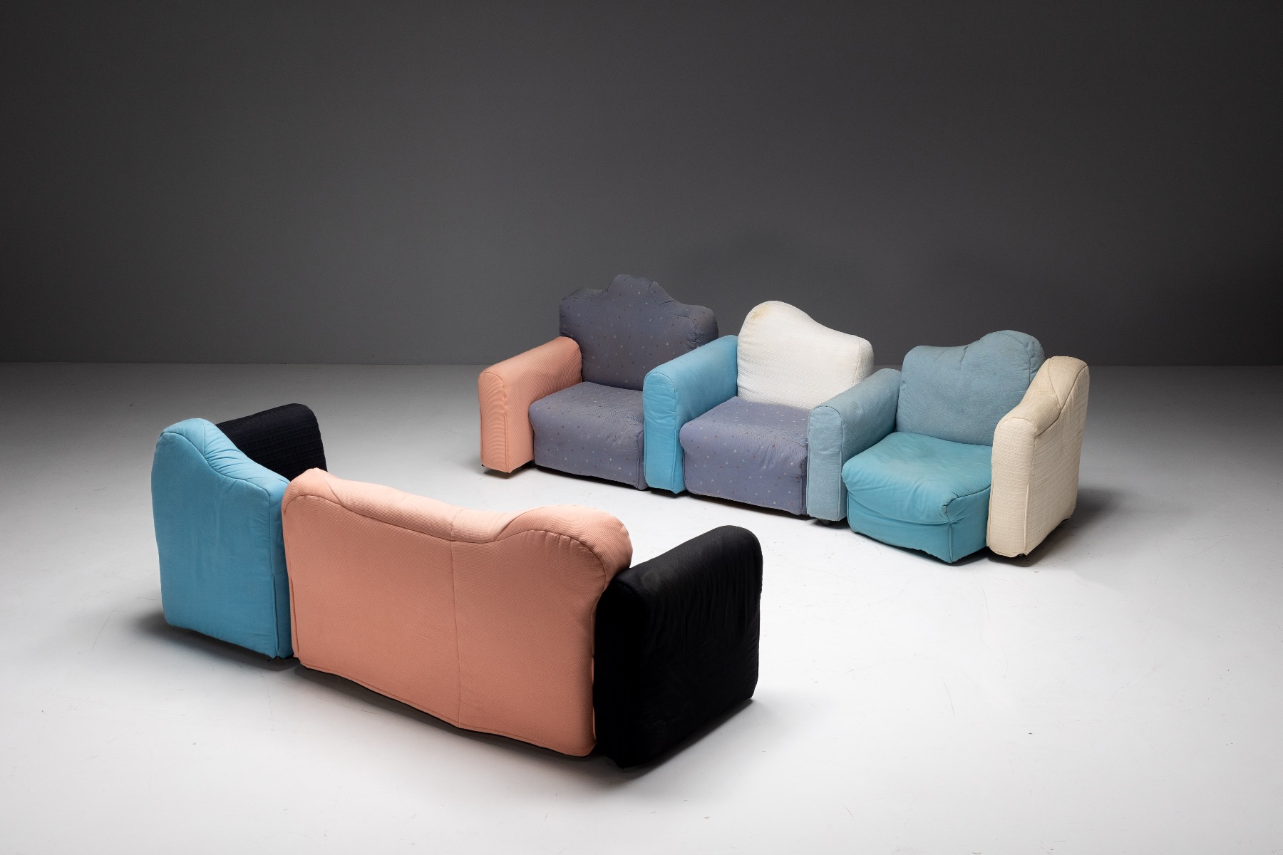 Italian design modular sofa by Cassina