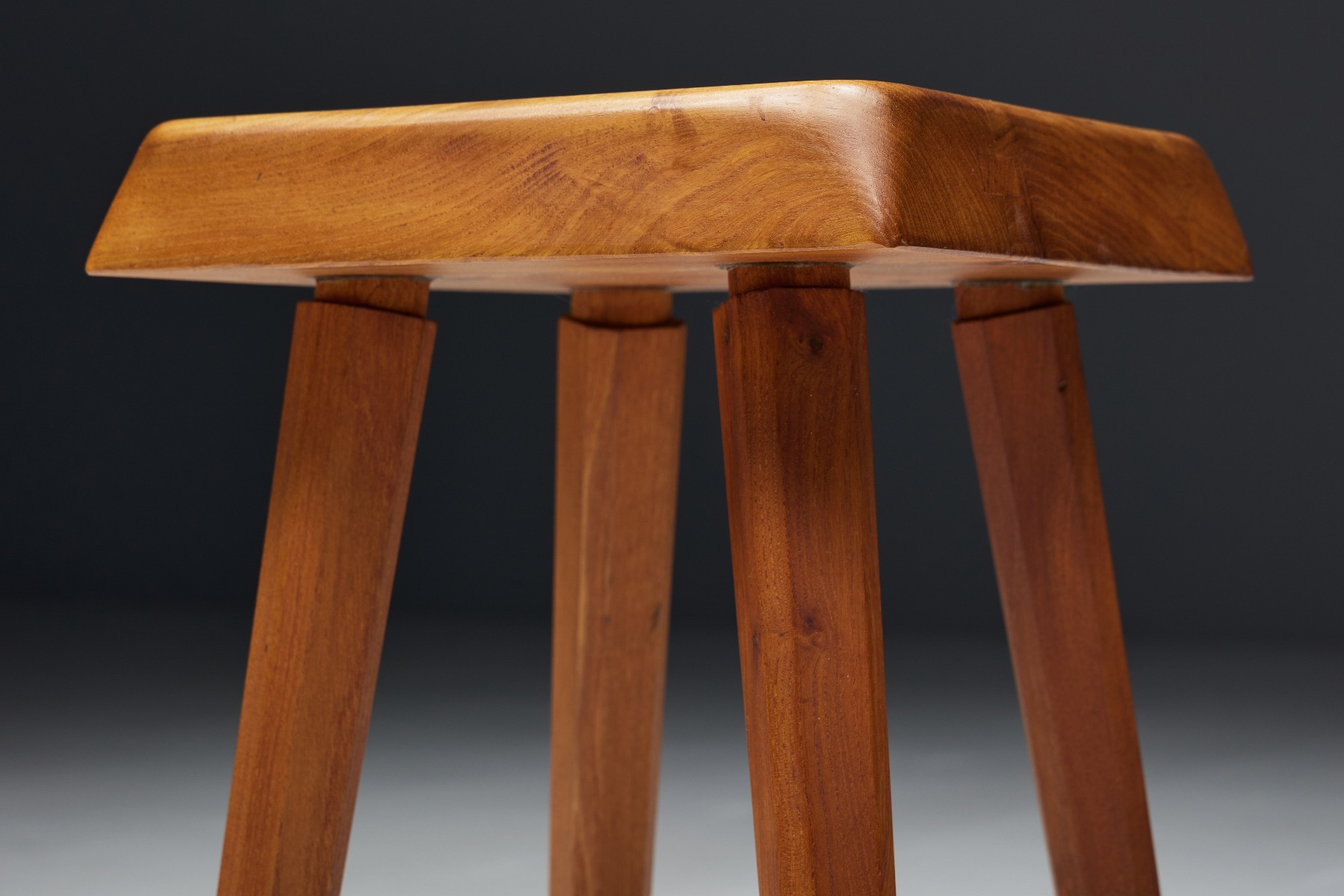 Minimalist S01 stool by Pierre Chapo design