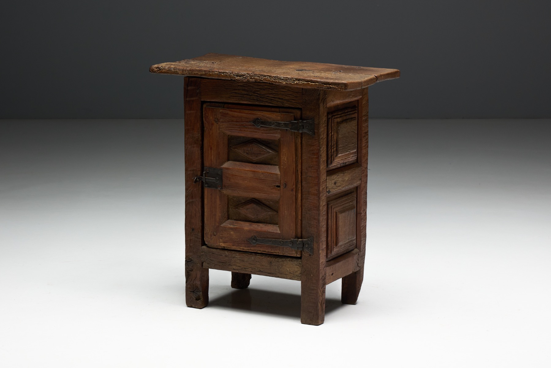 Oak panel cabinet from the 19th century with rustic woodworking