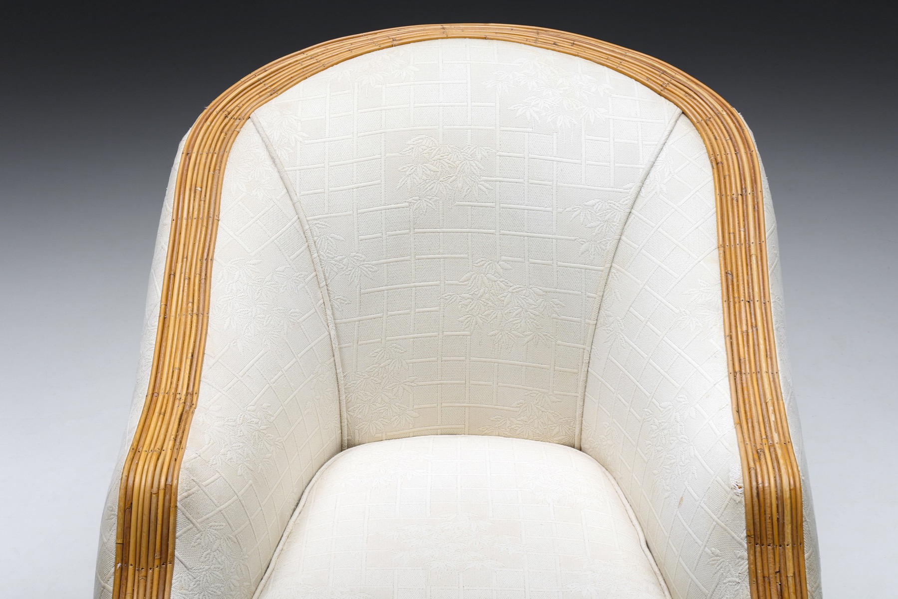 Sculptural bergere chair by Vivai del Sud design