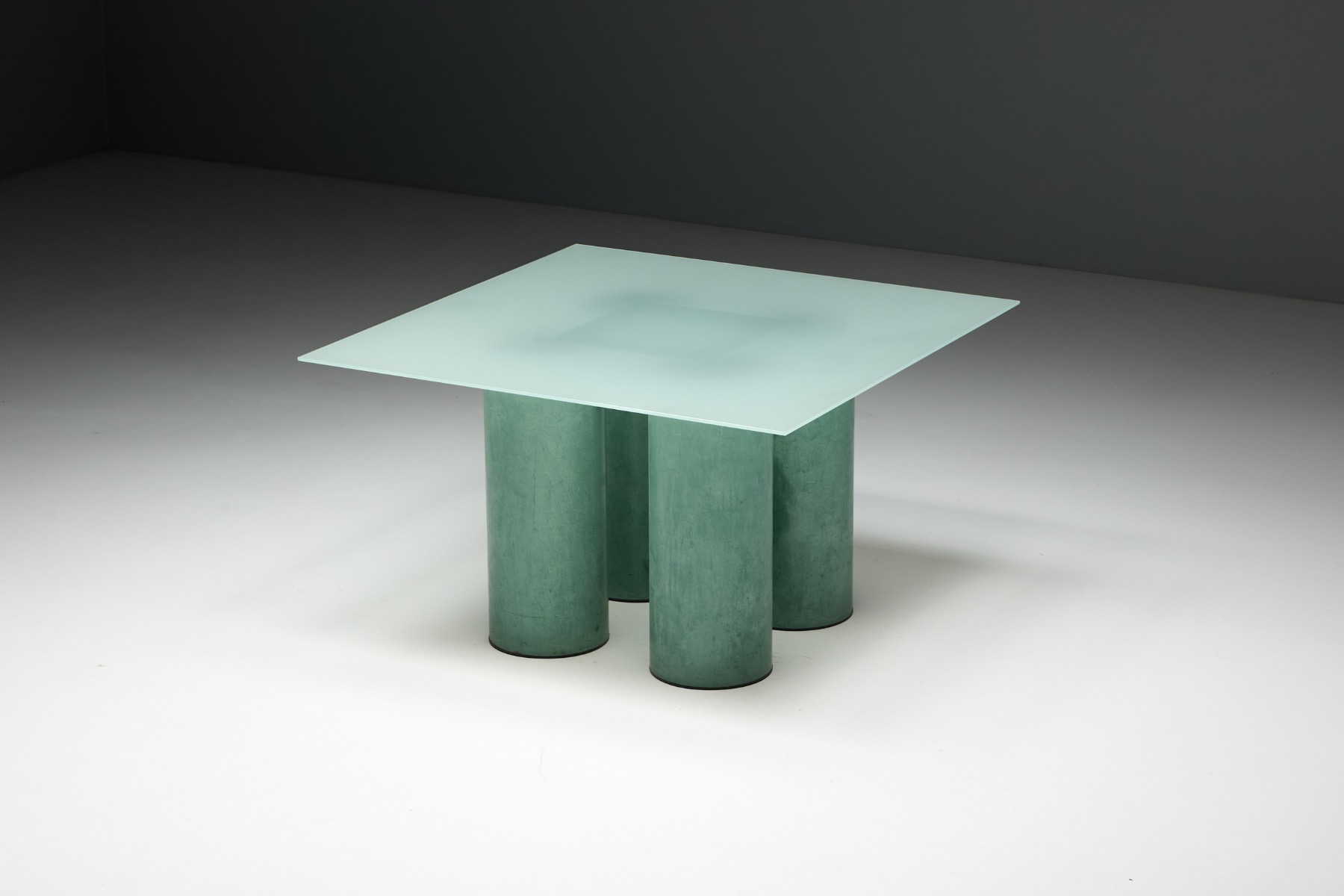 Minimalist architectural dining table Serenissimo by Acerbis