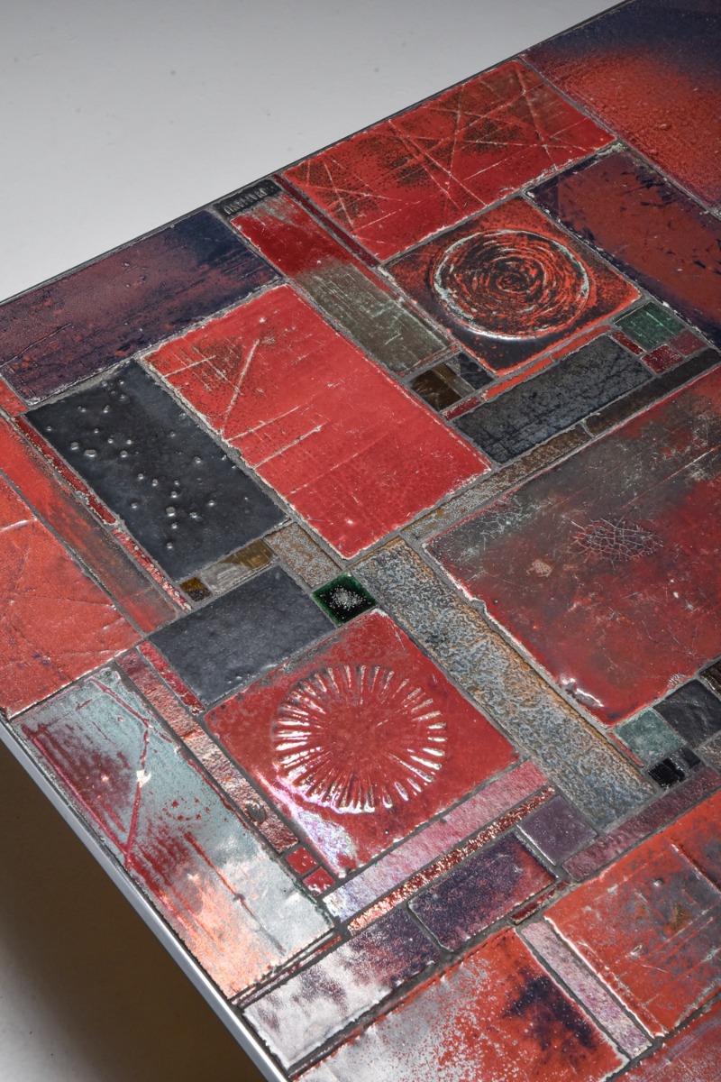 Timeless ceramic tile coffee table by Pia Manu design