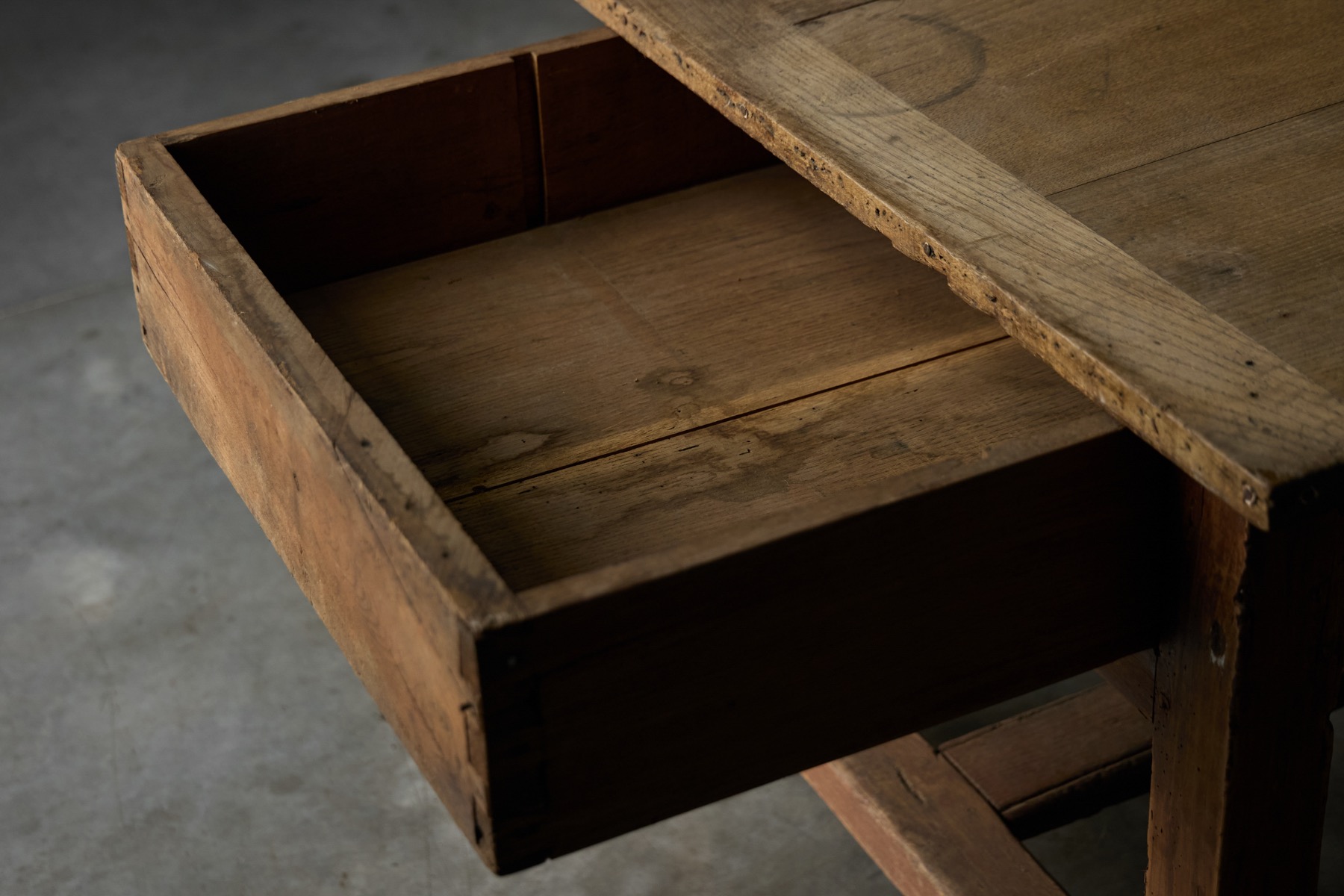Country style French farm table with double drawer