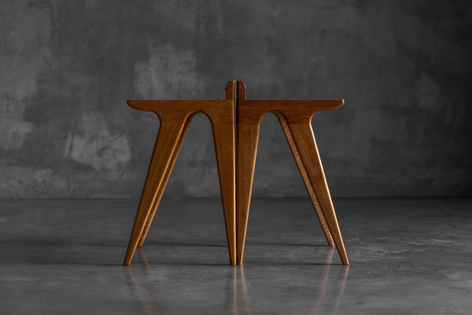 Mid century Italian luggage rack by Gio Ponti